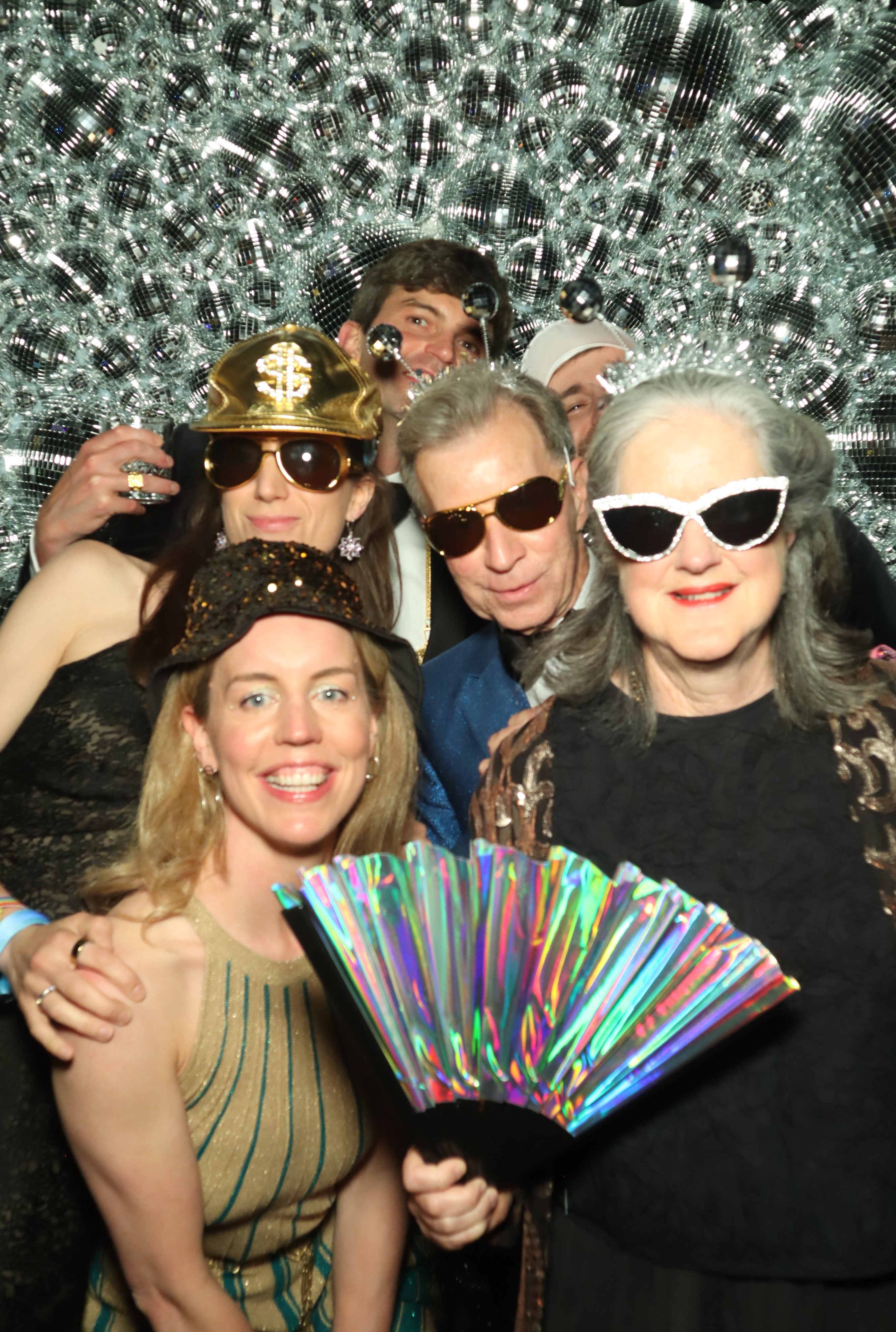 Wise Guys | View more photos from the event at gallery.myphotoboothexperience.co.uk/u/MyPhotoBoothExperienceLtd/Wise-Guys