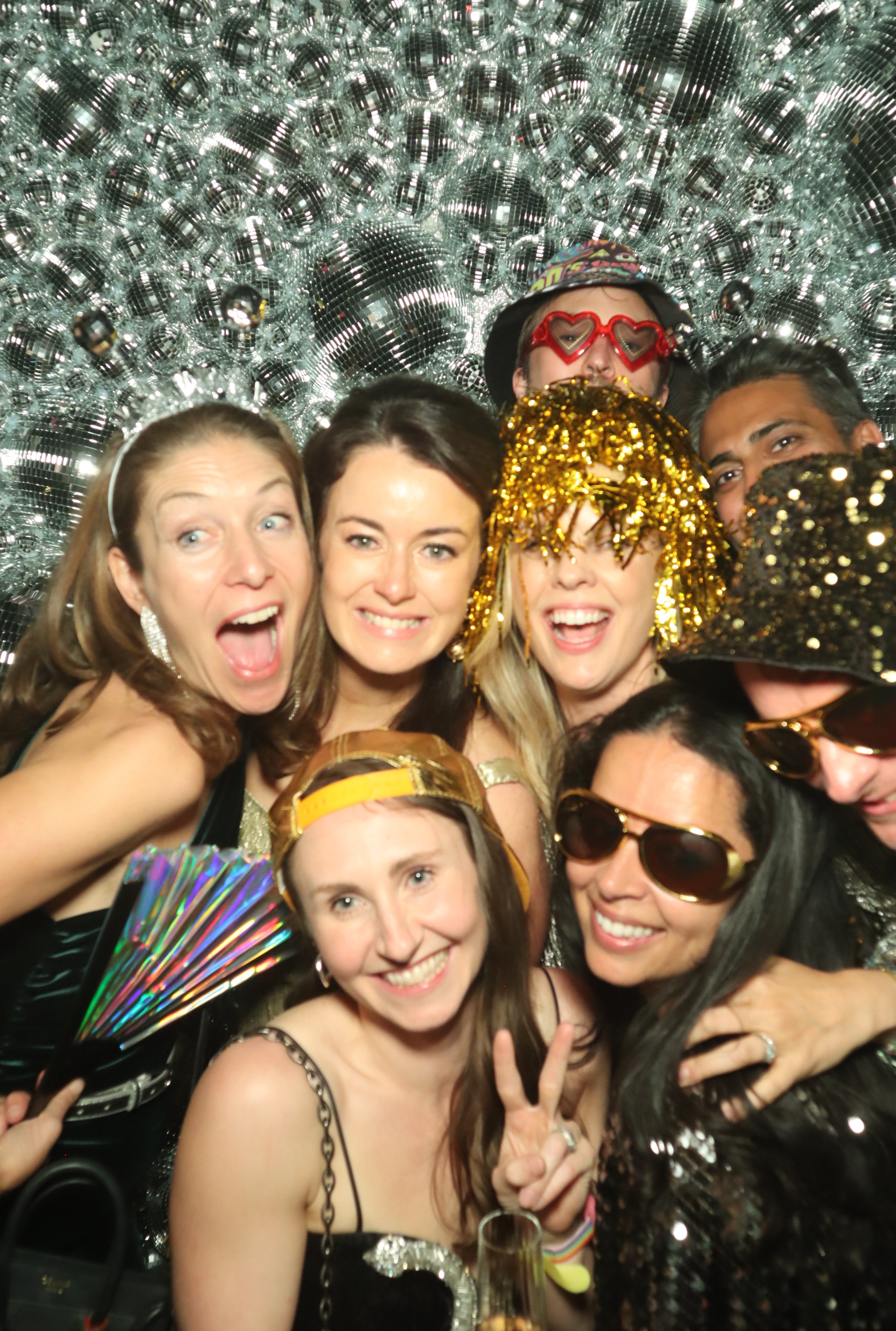 Wise Guys | View more photos from the event at gallery.myphotoboothexperience.co.uk/u/MyPhotoBoothExperienceLtd/Wise-Guys