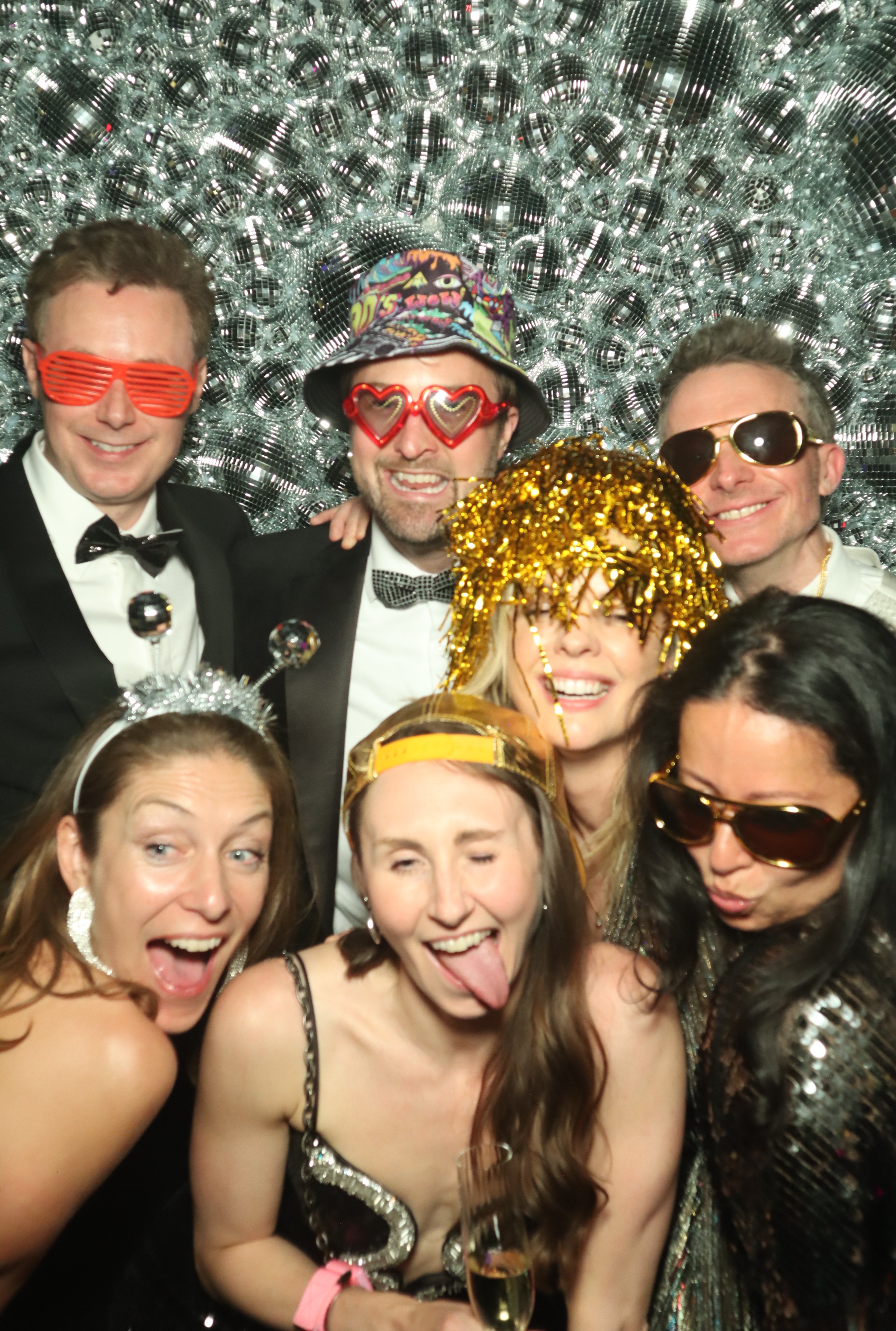 Wise Guys | View more photos from the event at gallery.myphotoboothexperience.co.uk/u/MyPhotoBoothExperienceLtd/Wise-Guys