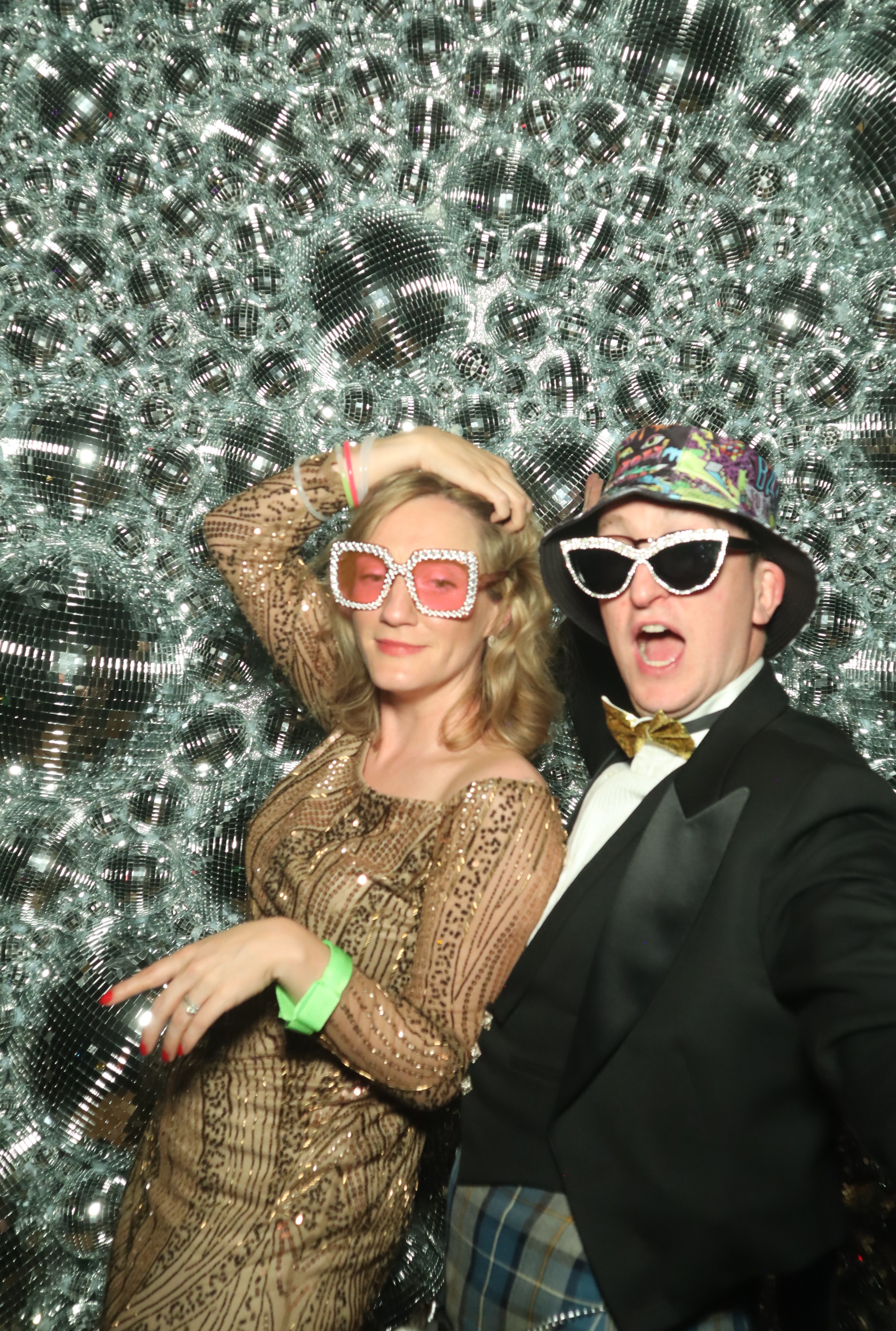 Wise Guys | View more photos from the event at gallery.myphotoboothexperience.co.uk/u/MyPhotoBoothExperienceLtd/Wise-Guys