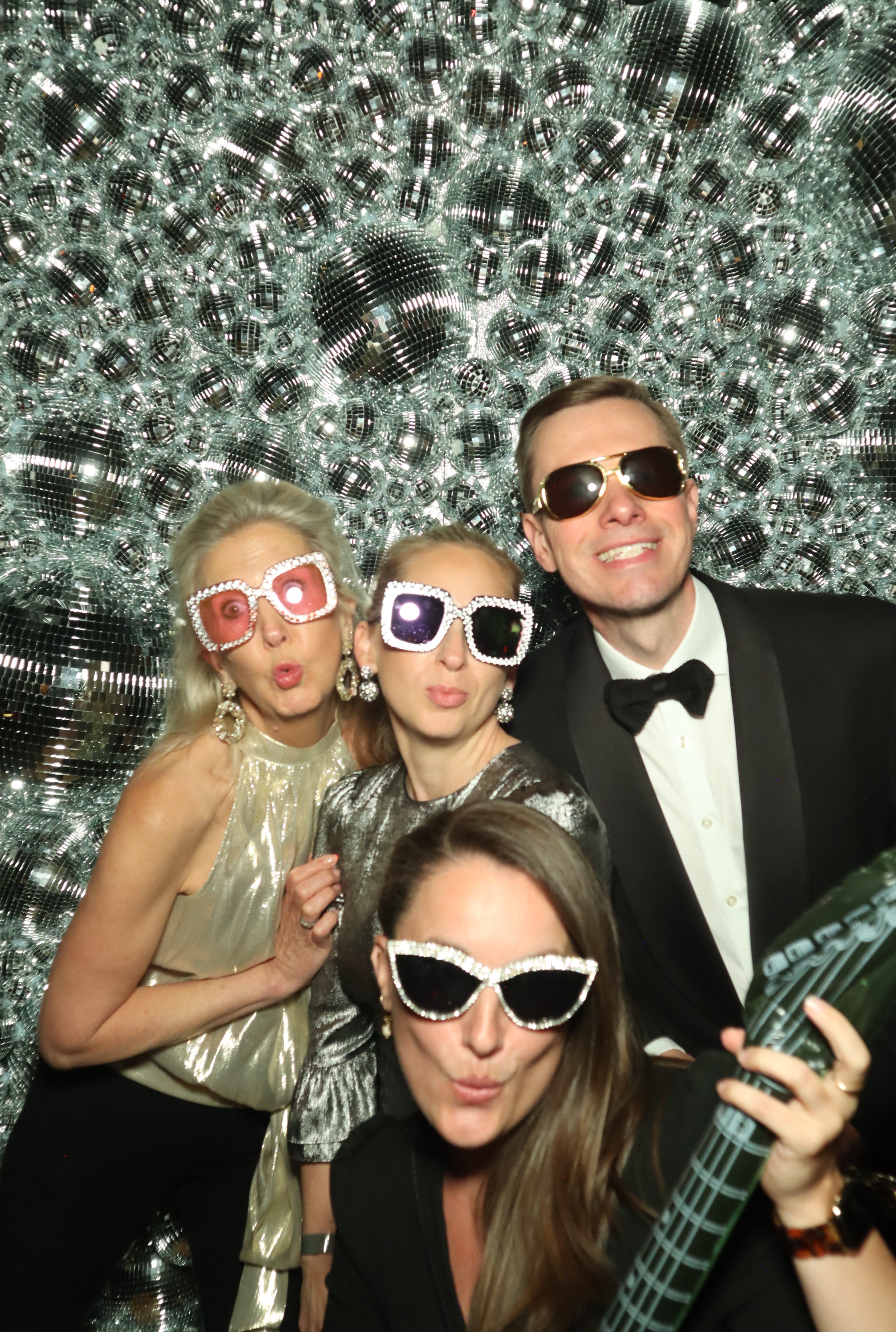 Wise Guys | View more photos from the event at gallery.myphotoboothexperience.co.uk/u/MyPhotoBoothExperienceLtd/Wise-Guys