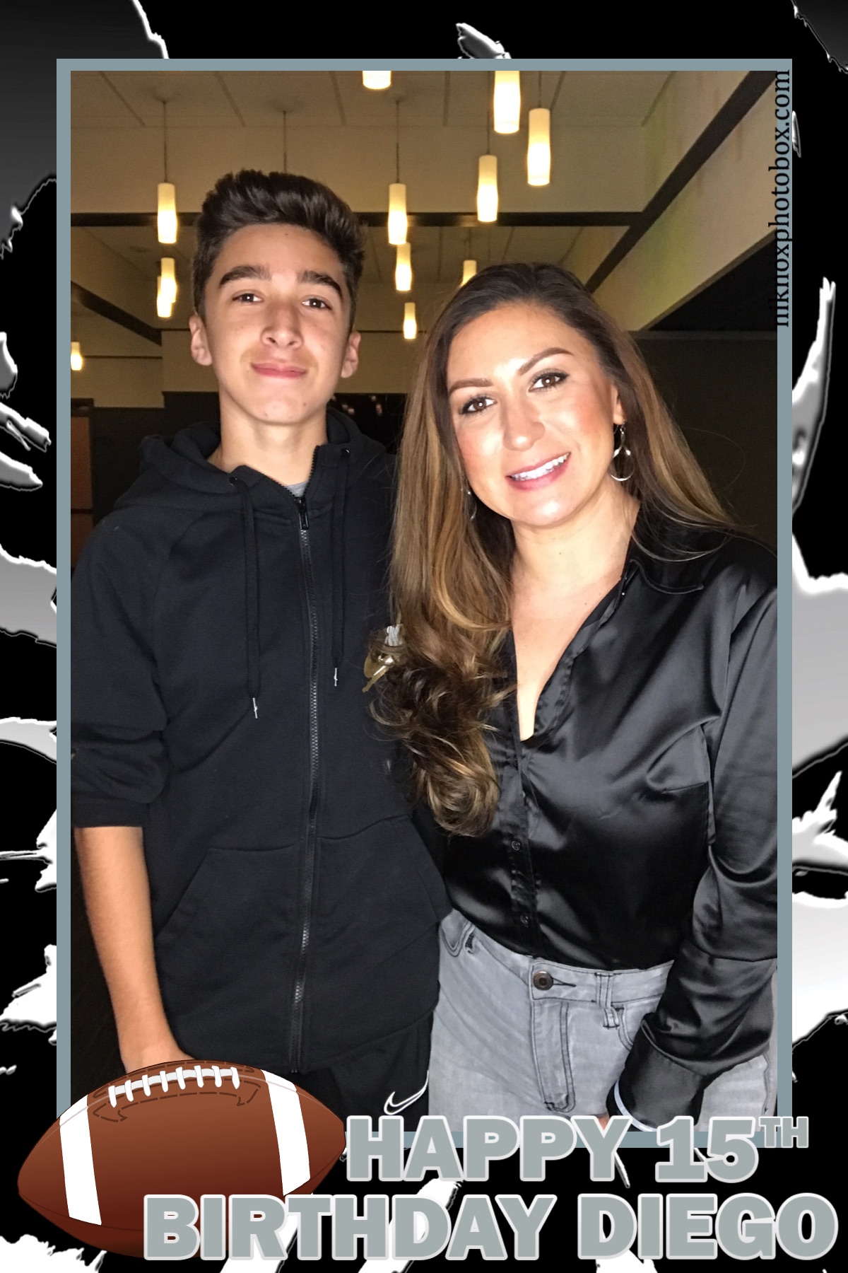 Diego's 15th Birthday | View more photos from the event at gallery.niknoxphotobox.com/u/NiKnox-Photo-Box/Diegos-15th-Birthday