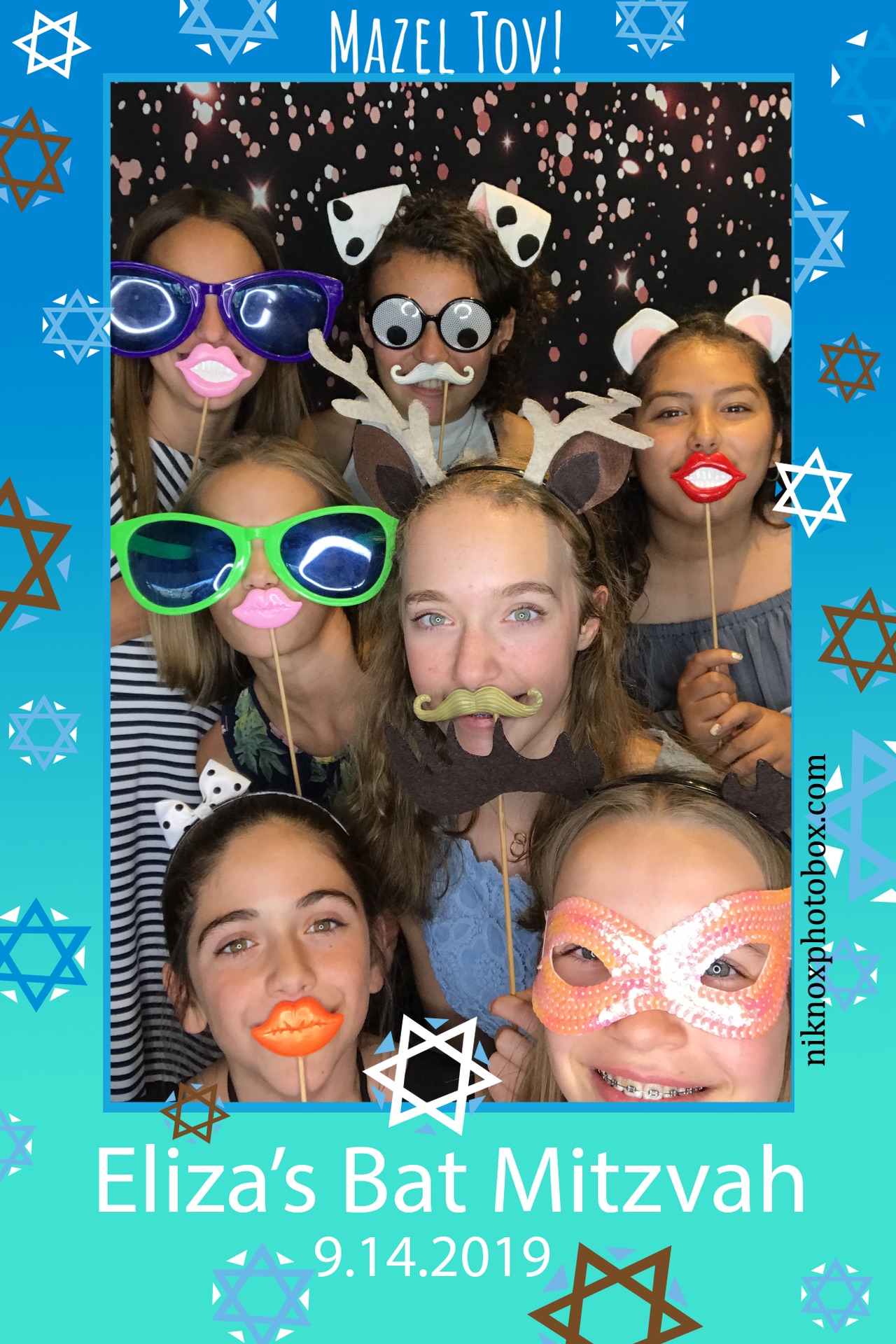 Eliza's Bat Mitzvah | View more photos from the event at gallery.niknoxphotobox.com/u/NiKnox-Photo-Box/Elizas-Bat-Mitzvah