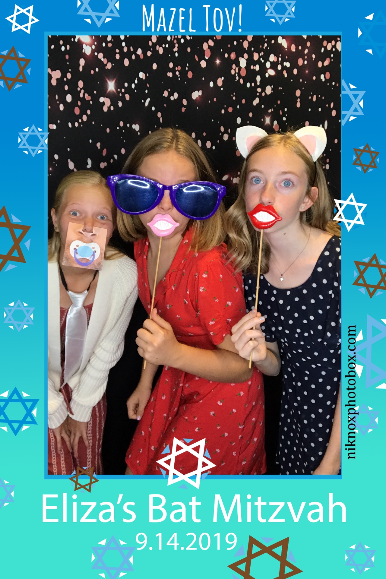 Eliza's Bat Mitzvah | View more photos from the event at gallery.niknoxphotobox.com/u/NiKnox-Photo-Box/Elizas-Bat-Mitzvah