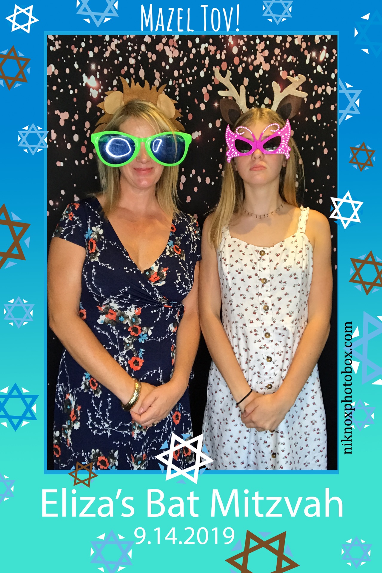 Eliza's Bat Mitzvah | View more photos from the event at gallery.niknoxphotobox.com/u/NiKnox-Photo-Box/Elizas-Bat-Mitzvah