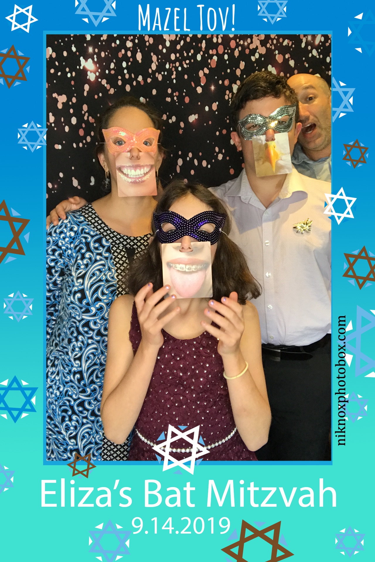 Eliza's Bat Mitzvah | View more photos from the event at gallery.niknoxphotobox.com/u/NiKnox-Photo-Box/Elizas-Bat-Mitzvah