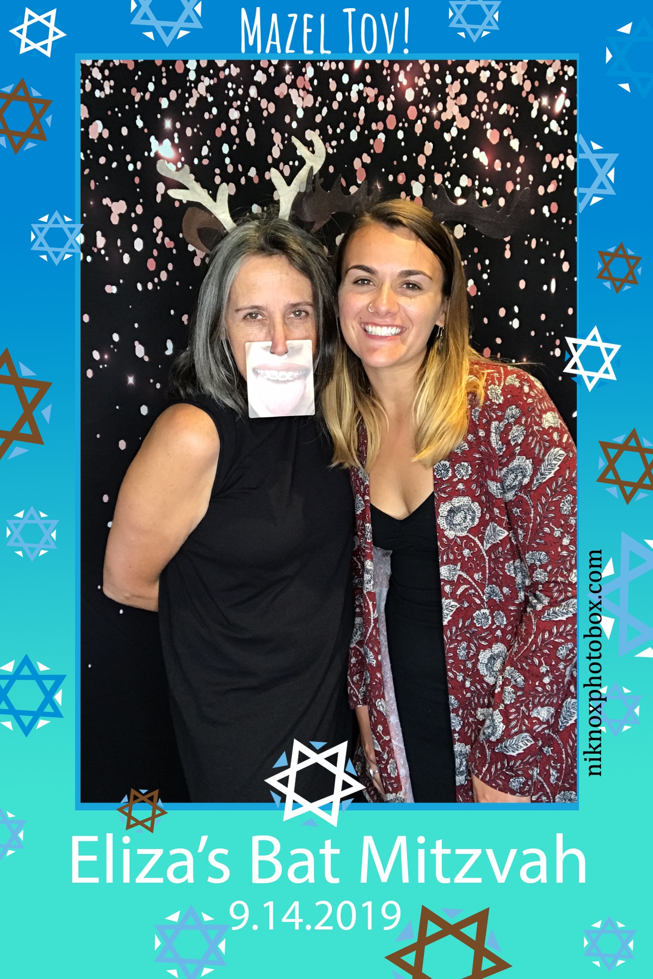Eliza's Bat Mitzvah | View more photos from the event at gallery.niknoxphotobox.com/u/NiKnox-Photo-Box/Elizas-Bat-Mitzvah