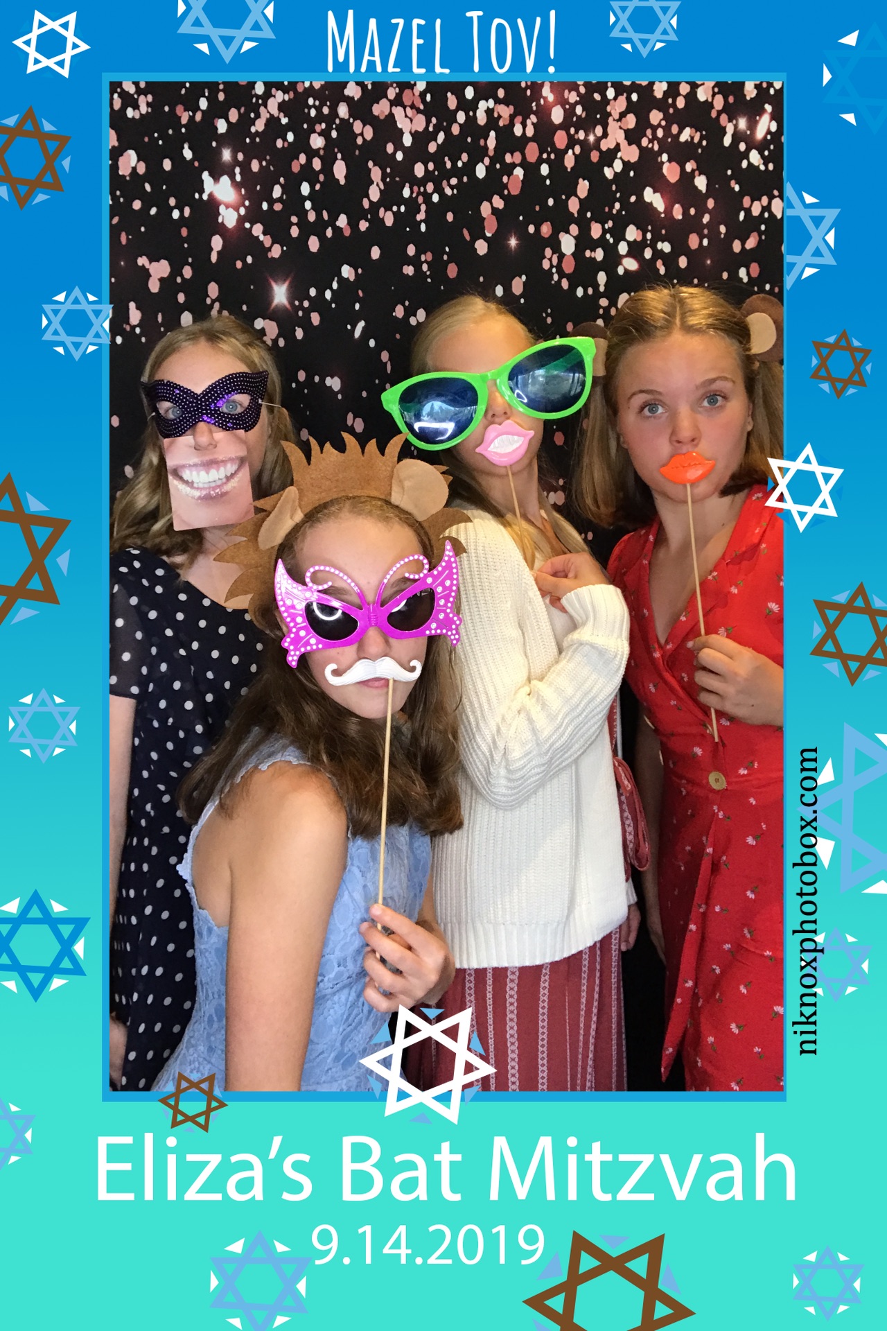 Eliza's Bat Mitzvah | View more photos from the event at gallery.niknoxphotobox.com/u/NiKnox-Photo-Box/Elizas-Bat-Mitzvah
