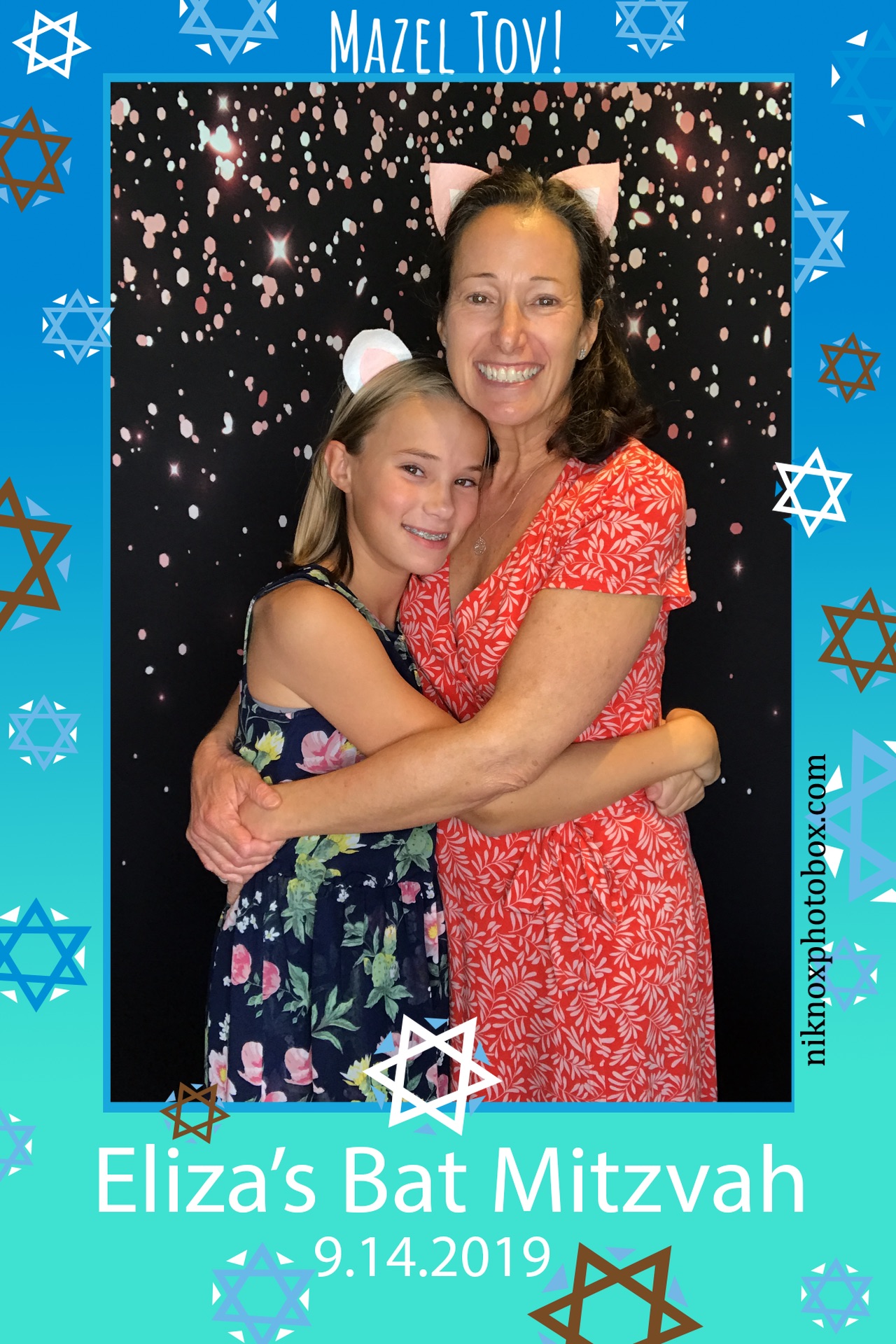 Eliza's Bat Mitzvah | View more photos from the event at gallery.niknoxphotobox.com/u/NiKnox-Photo-Box/Elizas-Bat-Mitzvah