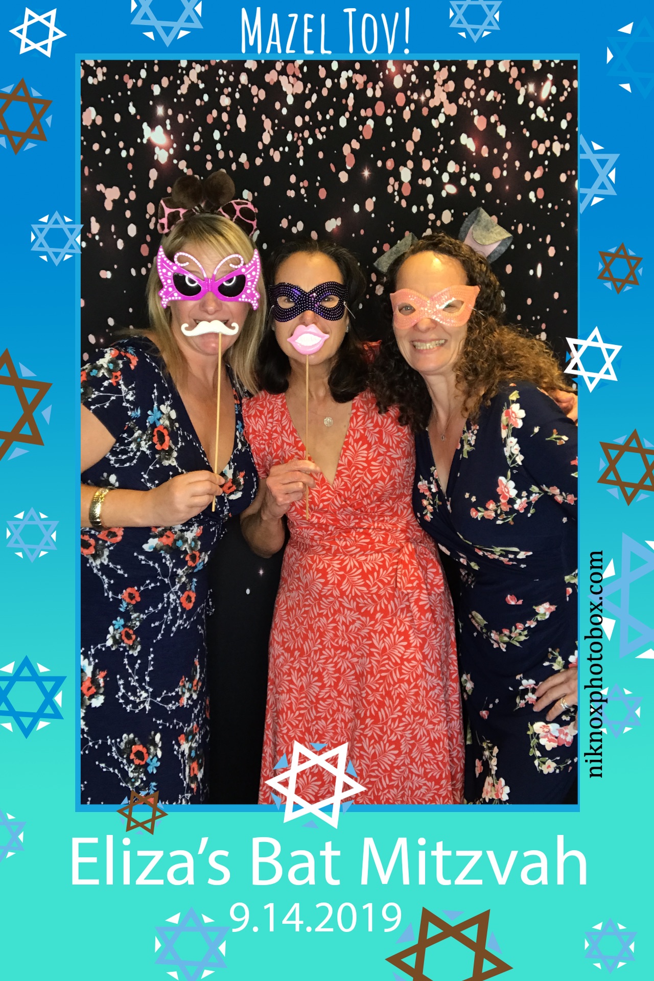 Eliza's Bat Mitzvah | View more photos from the event at gallery.niknoxphotobox.com/u/NiKnox-Photo-Box/Elizas-Bat-Mitzvah