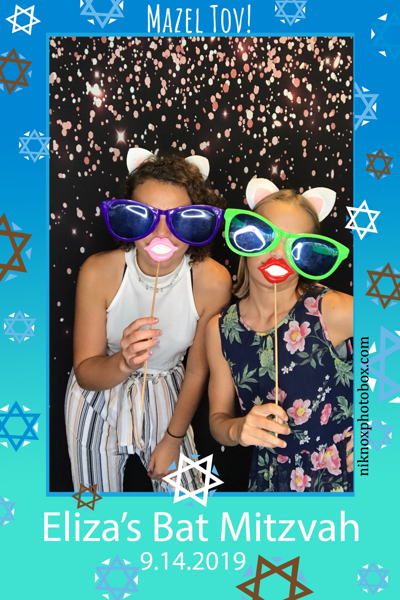 Eliza's Bat Mitzvah | View more photos from the event at gallery.niknoxphotobox.com/u/NiKnox-Photo-Box/Elizas-Bat-Mitzvah