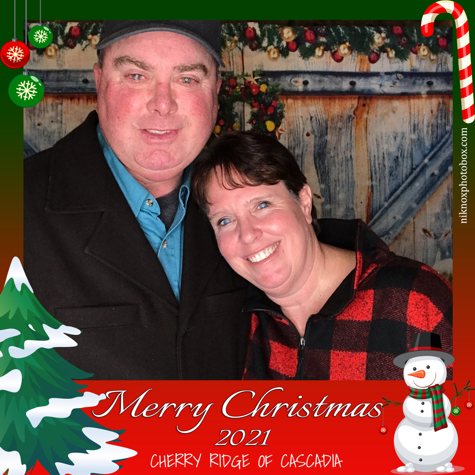 Cherry Ridge of Cascadia Christmas 2021 | View more photos from the event at gallery.niknoxphotobox.com/u/NiKnox-Photo-Box/Cherry-Ridge-of-Cascadia-Christmas-2021