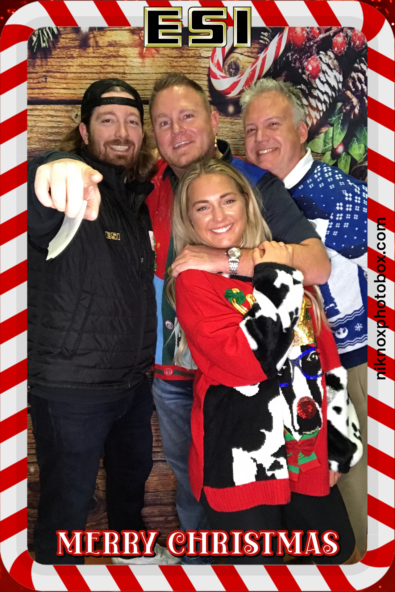 ESI Construction Christmas Party 2022 | View more photos from the event at gallery.niknoxphotobox.com/u/NiKnox-Photo-Box/ESI-Construction-Christmas-Party-2022
