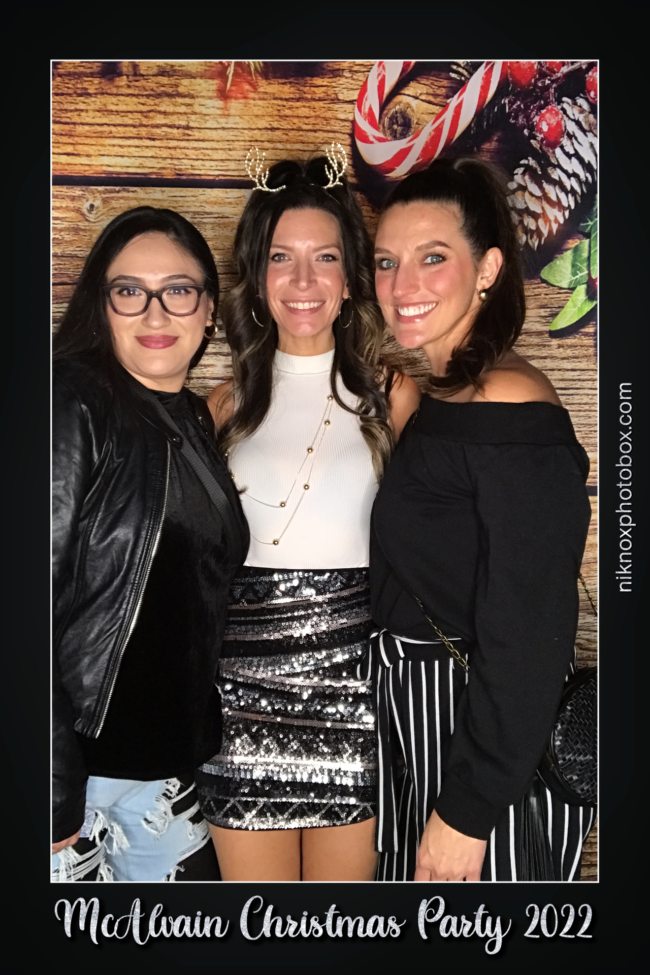 McAlvain Christmas Party 2022 | View more photos from the event at gallery.niknoxphotobox.com/u/NiKnox-Photo-Box/McAlvain-Christmas-Party-2022