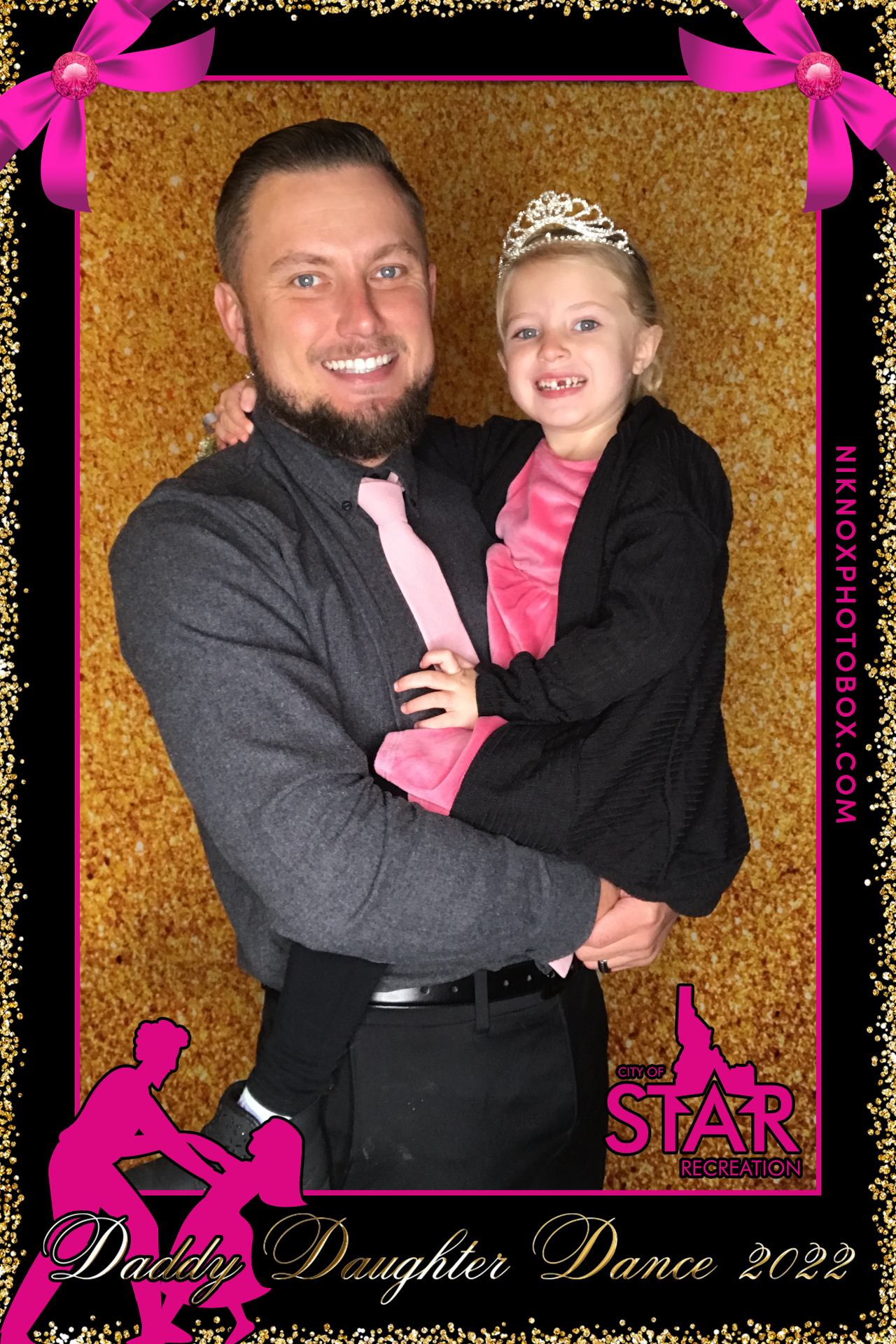 Star Daddy Daughter Dance | View more photos from the event at gallery.niknoxphotobox.com/u/NiKnox-Photo-Box/Star-Daddy-Daughter-Dance