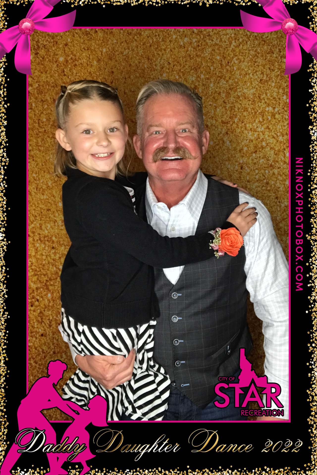 Star Daddy Daughter Dance | View more photos from the event at gallery.niknoxphotobox.com/u/NiKnox-Photo-Box/Star-Daddy-Daughter-Dance