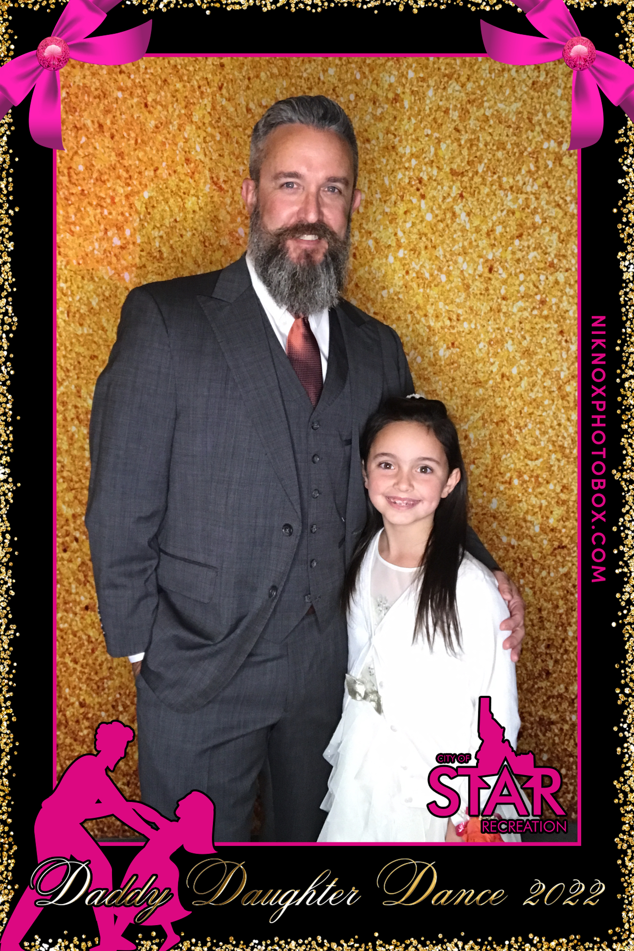 Star Daddy Daughter Dance | View more photos from the event at gallery.niknoxphotobox.com/u/NiKnox-Photo-Box/Star-Daddy-Daughter-Dance