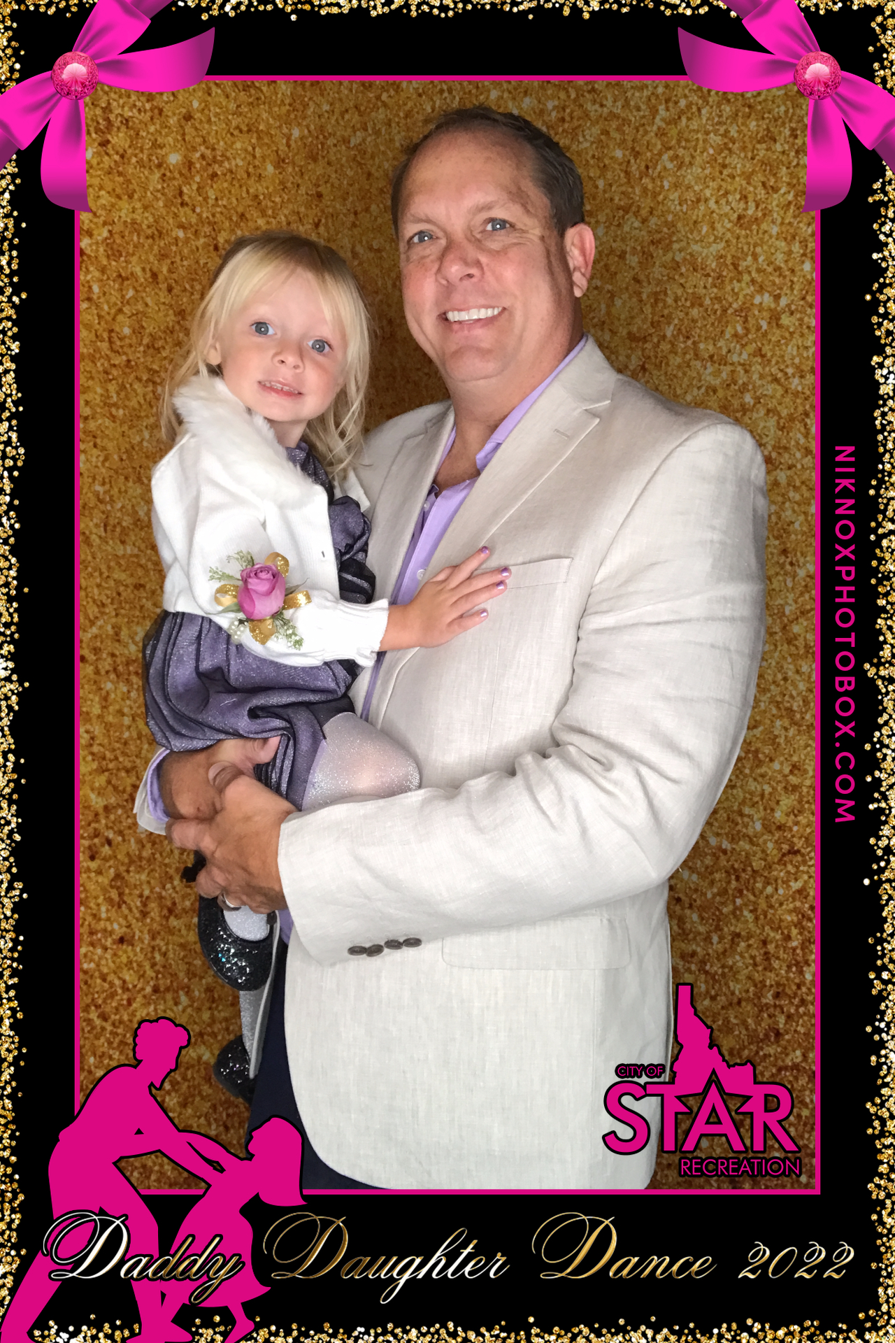 Star Daddy Daughter Dance | View more photos from the event at gallery.niknoxphotobox.com/u/NiKnox-Photo-Box/Star-Daddy-Daughter-Dance