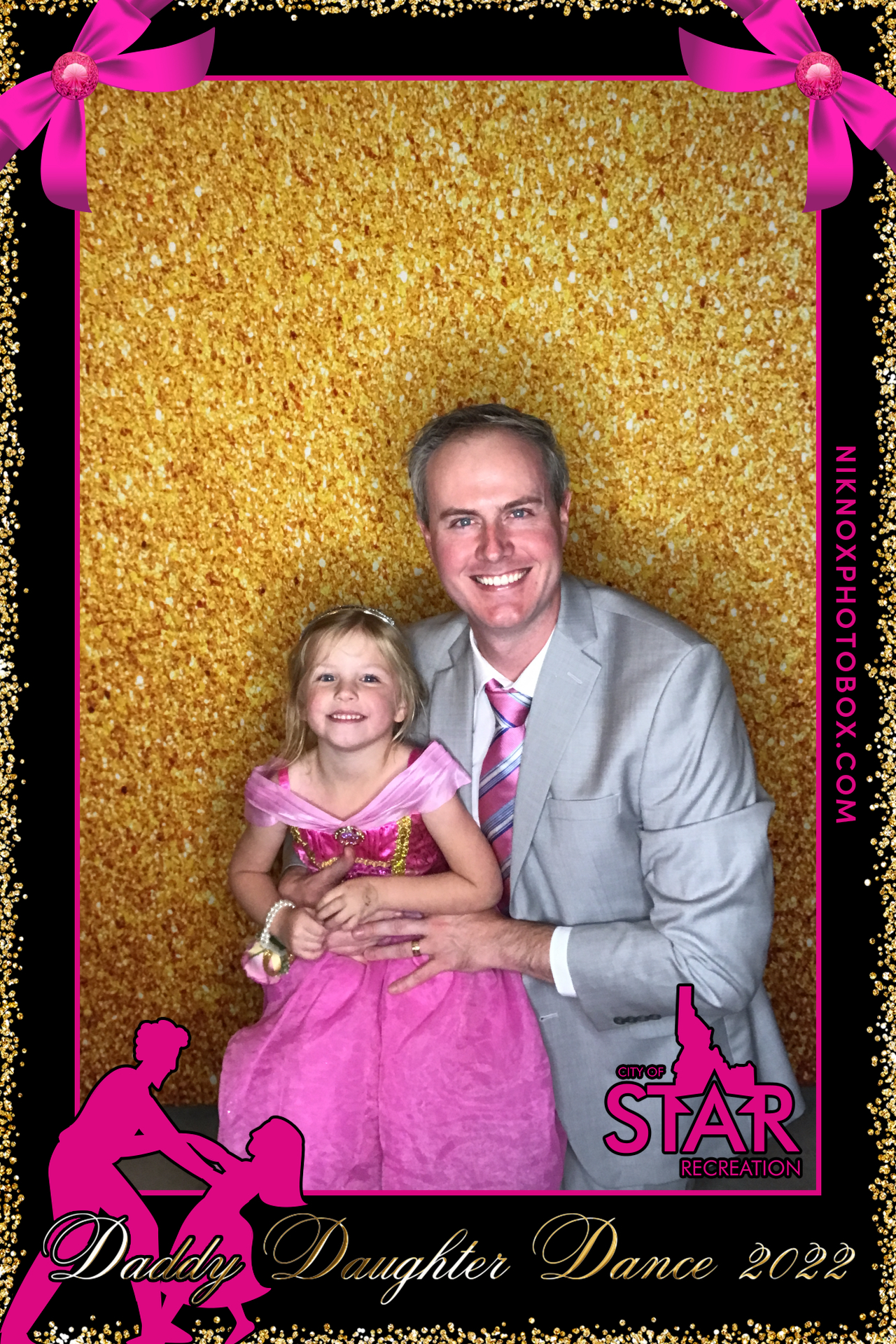 Star Daddy Daughter Dance | View more photos from the event at gallery.niknoxphotobox.com/u/NiKnox-Photo-Box/Star-Daddy-Daughter-Dance