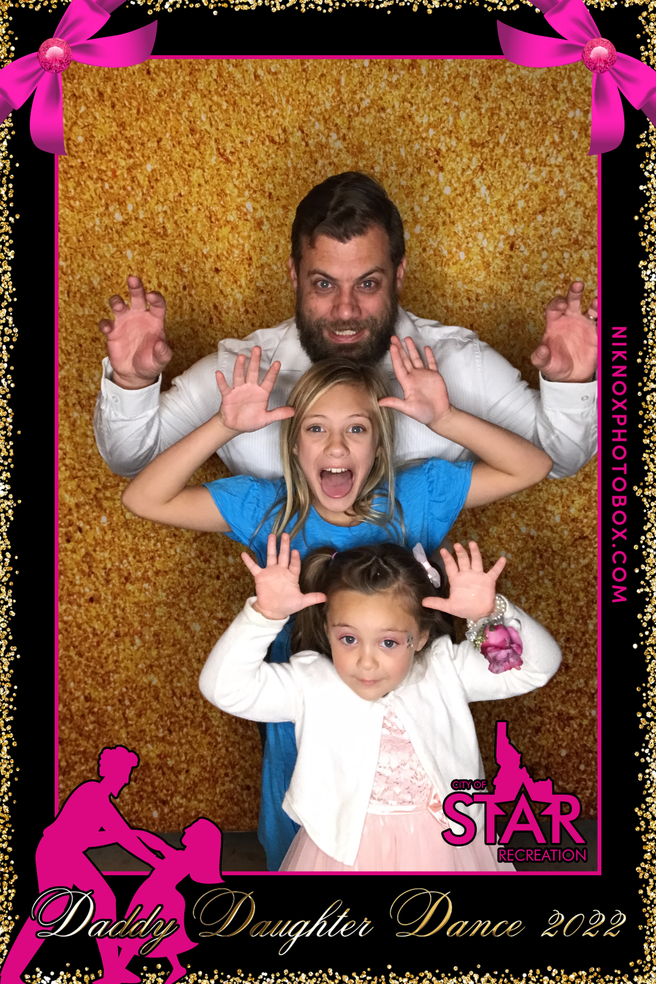 Star Daddy Daughter Dance | View more photos from the event at gallery.niknoxphotobox.com/u/NiKnox-Photo-Box/Star-Daddy-Daughter-Dance