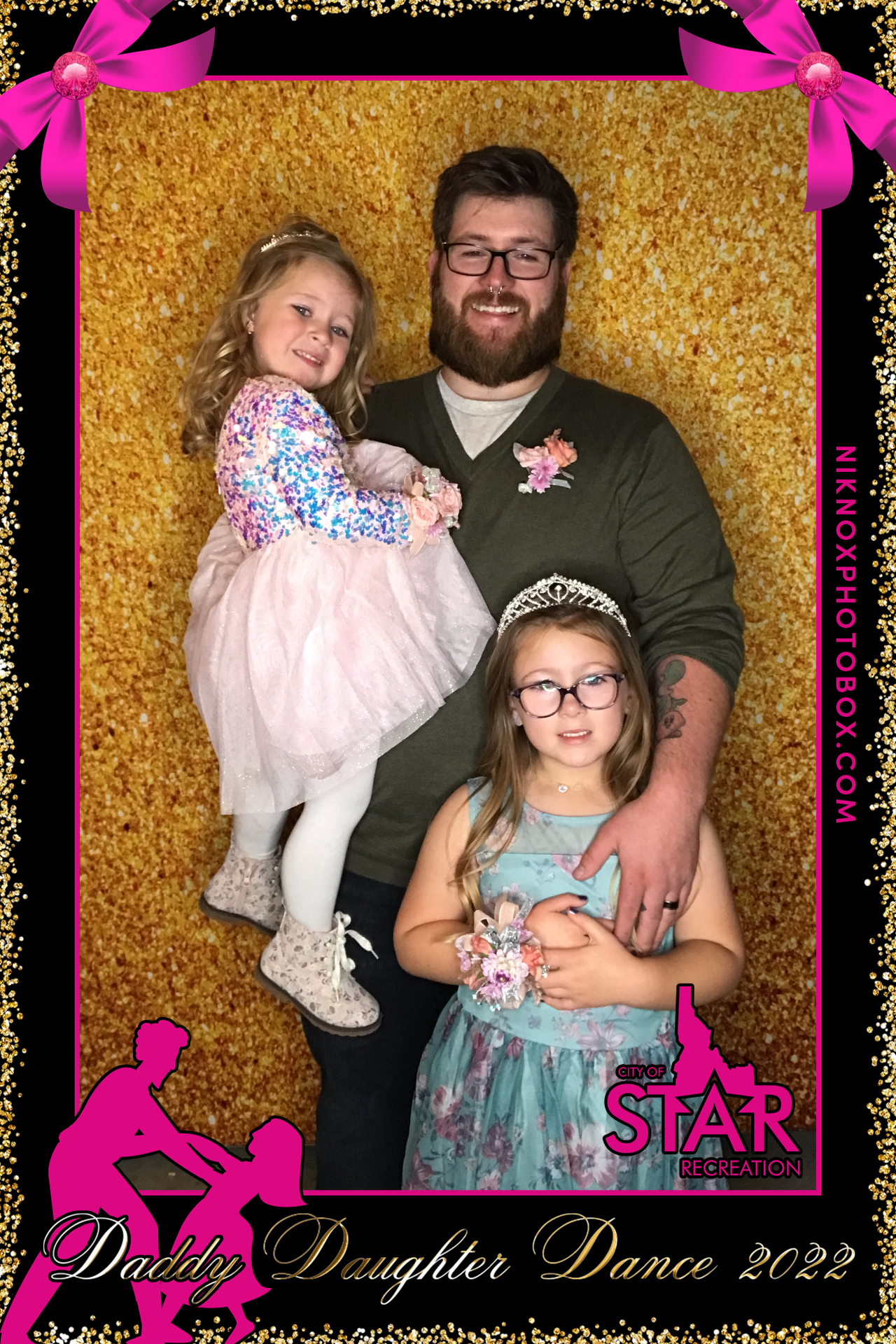 Star Daddy Daughter Dance | View more photos from the event at gallery.niknoxphotobox.com/u/NiKnox-Photo-Box/Star-Daddy-Daughter-Dance