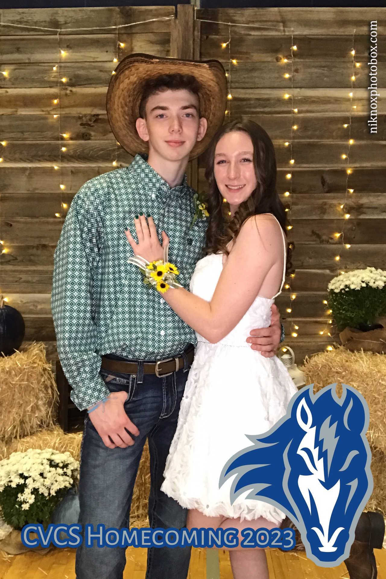 CVCS Homecoming | View more photos from the event at gallery.niknoxphotobox.com/u/NiKnox-Photo-Box/CVCS-Homecoming