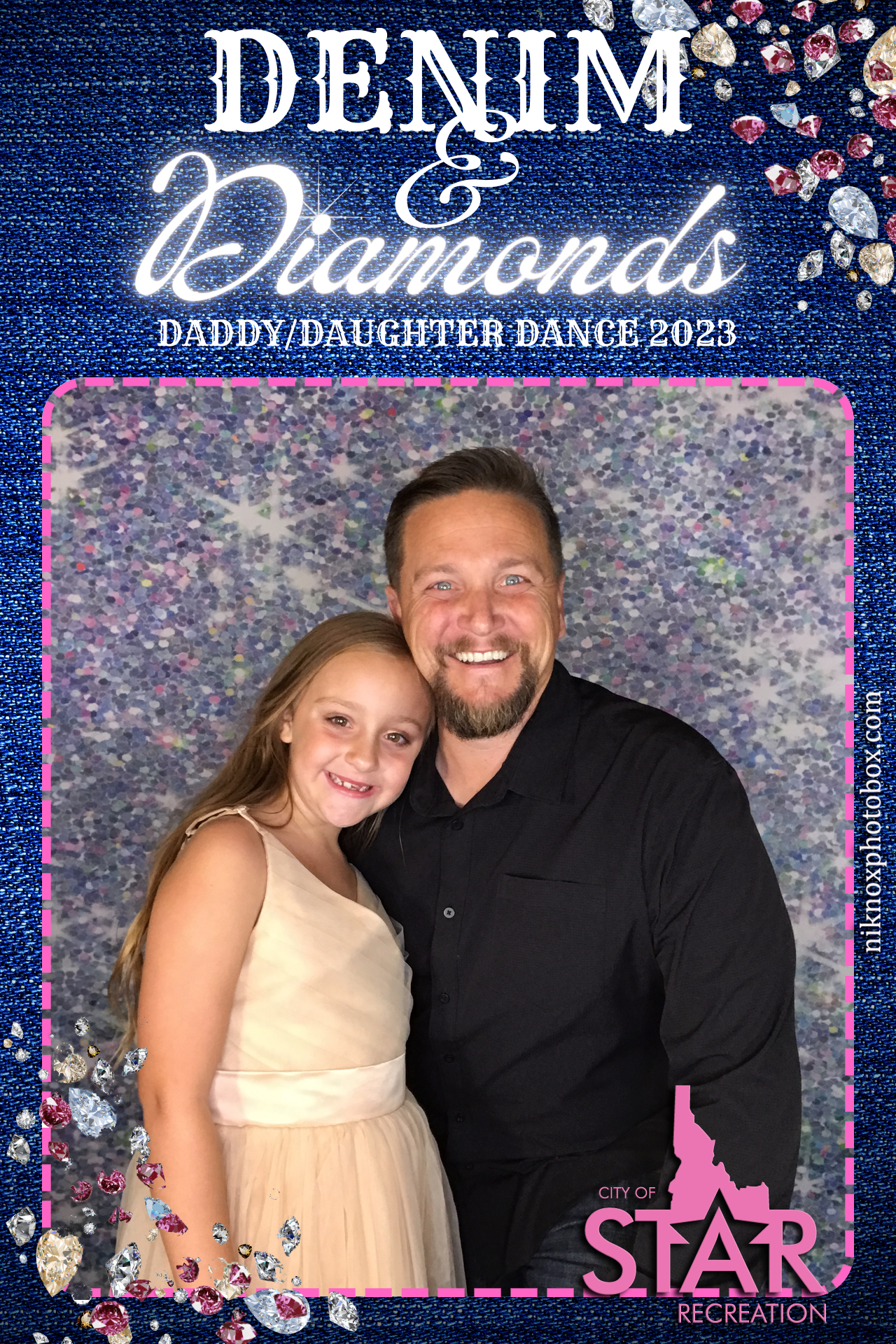 City Of Star Daddy Daughter Dance | View more photos from the event at gallery.niknoxphotobox.com/u/NiKnox-Photo-Box/City-Of-Star-Daddy-Daughter-Dance