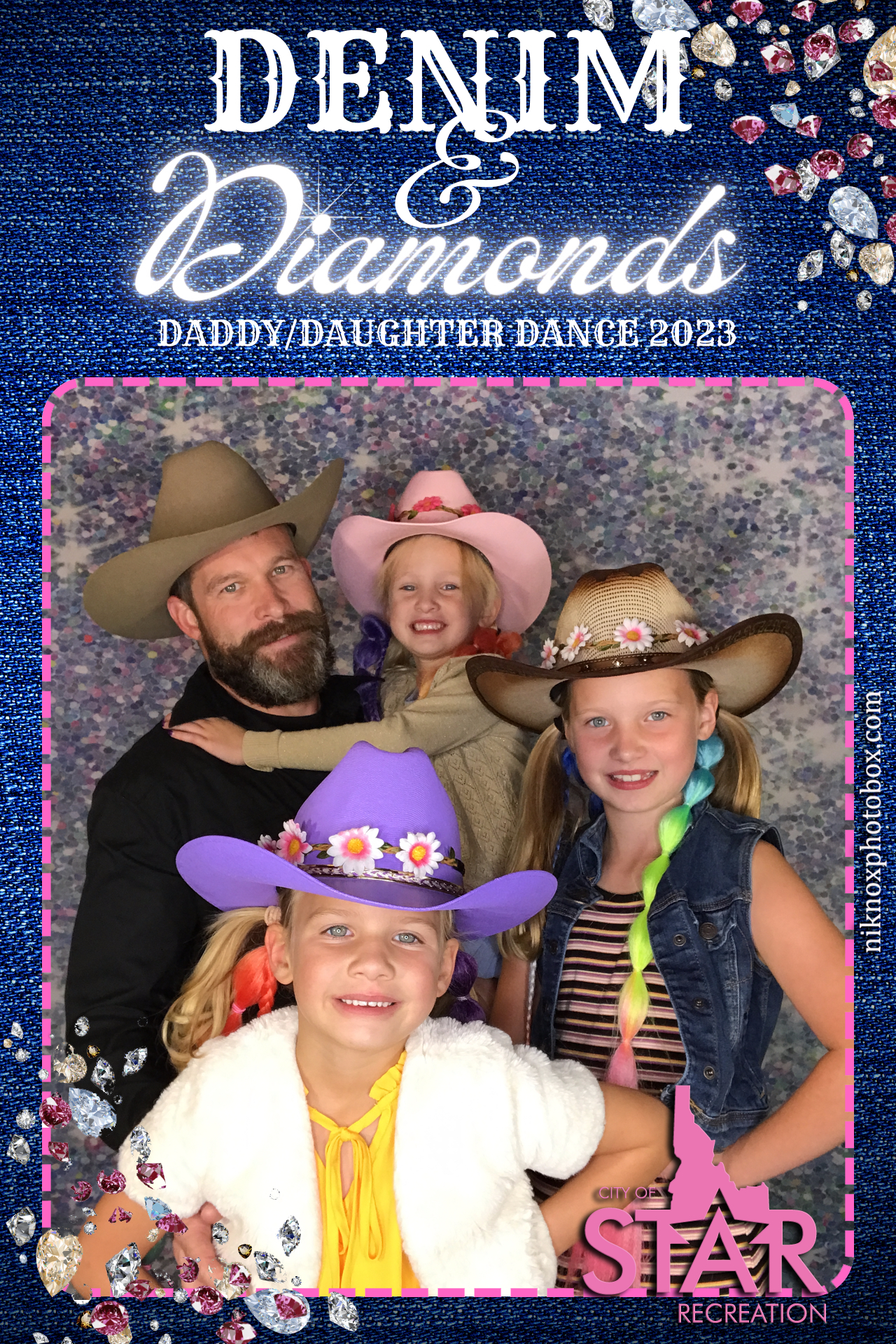 City Of Star Daddy Daughter Dance | View more photos from the event at gallery.niknoxphotobox.com/u/NiKnox-Photo-Box/City-Of-Star-Daddy-Daughter-Dance