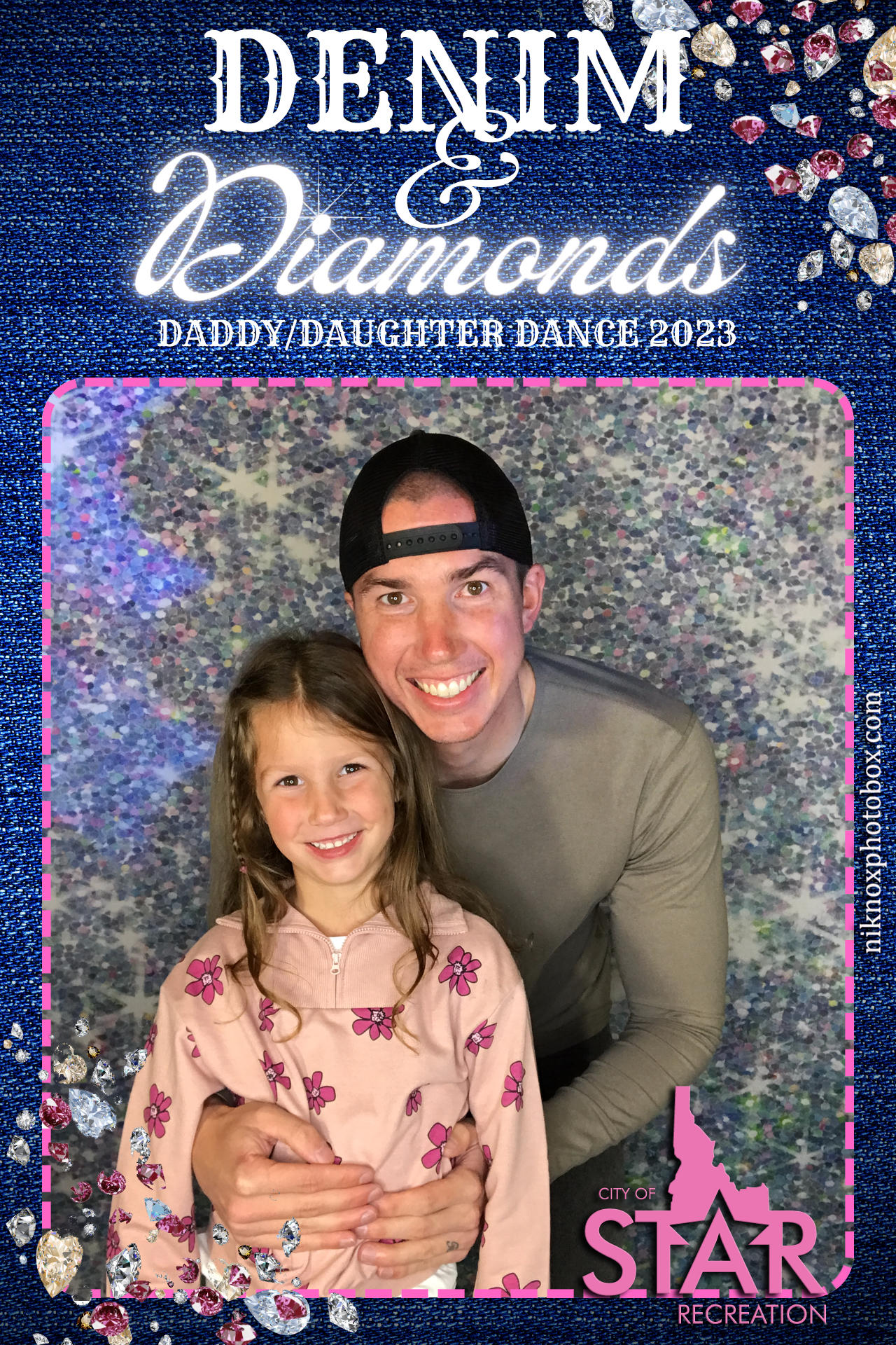 City Of Star Daddy Daughter Dance | View more photos from the event at gallery.niknoxphotobox.com/u/NiKnox-Photo-Box/City-Of-Star-Daddy-Daughter-Dance