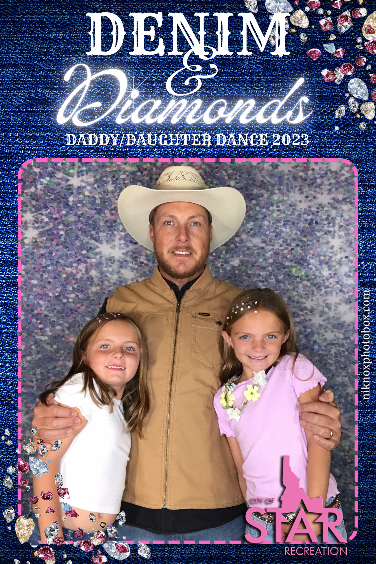City Of Star Daddy Daughter Dance | View more photos from the event at gallery.niknoxphotobox.com/u/NiKnox-Photo-Box/City-Of-Star-Daddy-Daughter-Dance