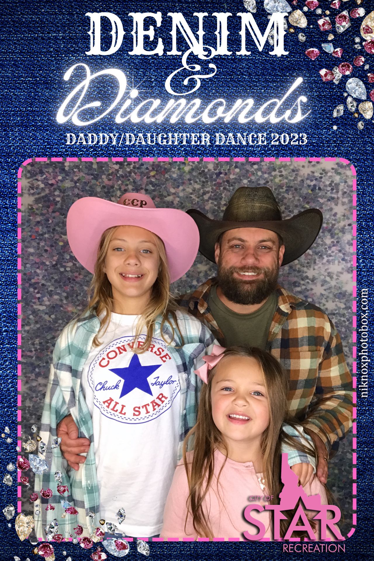 City Of Star Daddy Daughter Dance | View more photos from the event at gallery.niknoxphotobox.com/u/NiKnox-Photo-Box/City-Of-Star-Daddy-Daughter-Dance