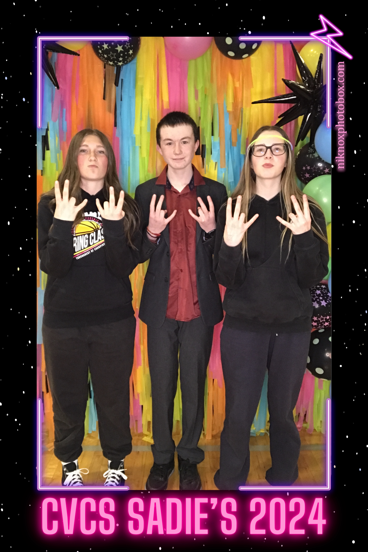 CVCS Sadie's | View more photos from the event at gallery.niknoxphotobox.com/u/NiKnox-Photo-Box/CVCS-Sadies