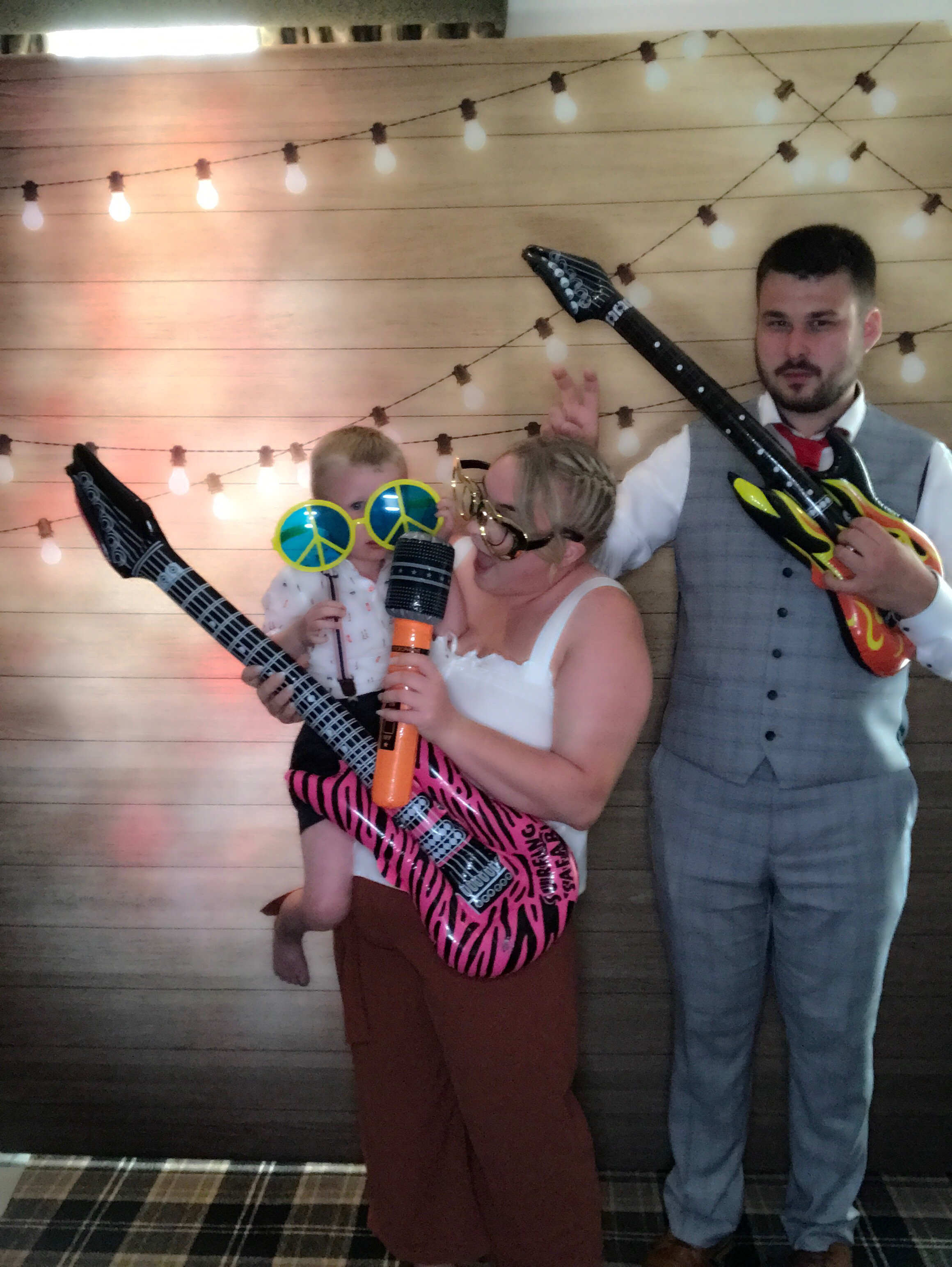 Ian & Megans Wedding | View more photos from the event at gallery.omegaphotobooths.co.uk/u/Omega-Photobooths/Ian-Megans-Wedding