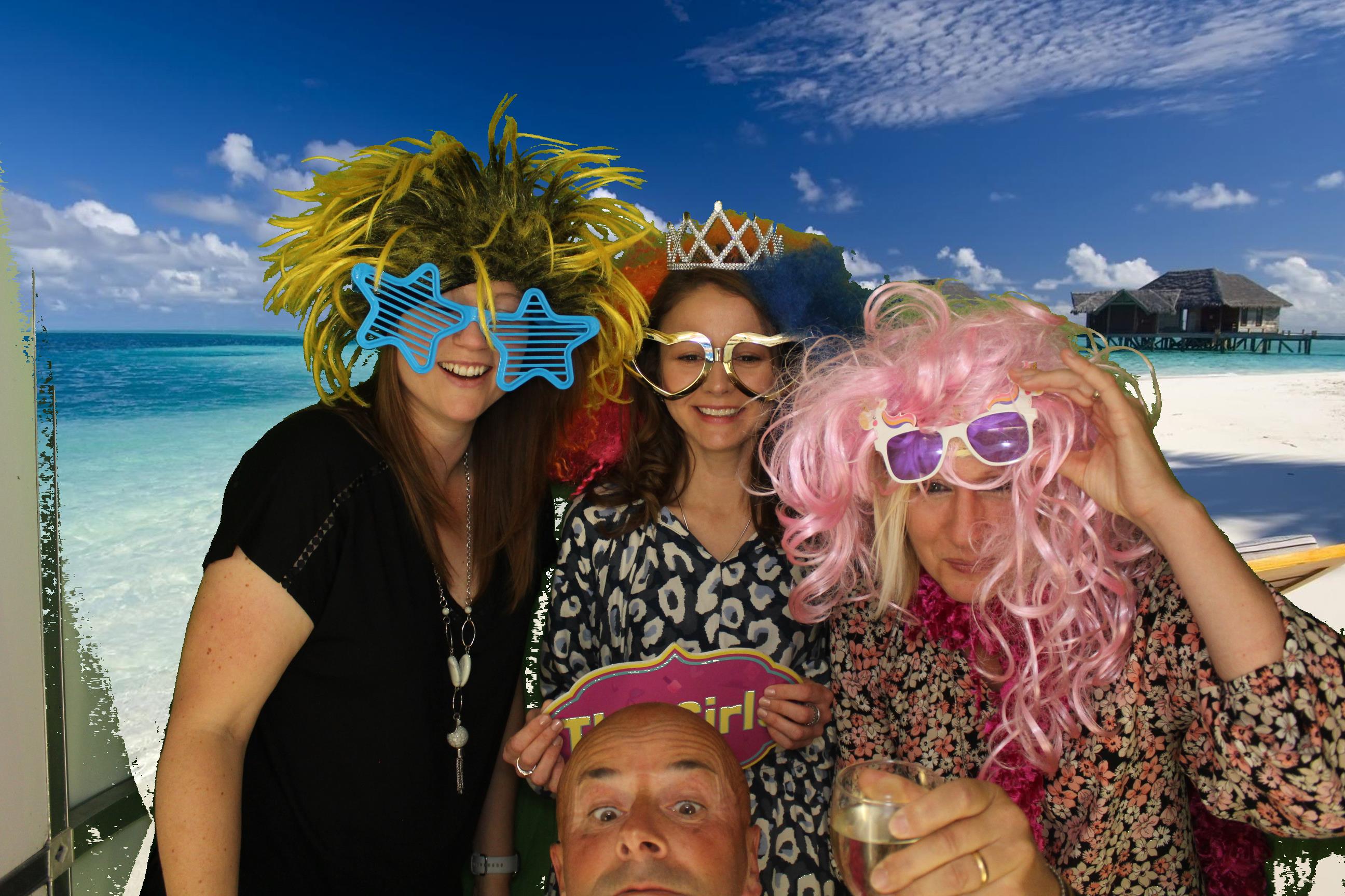 Martin's 70th Birthday | View more photos from the event at gallery.omegaphotobooths.co.uk/u/Omega-Photobooths/Martins-70th-Birthday