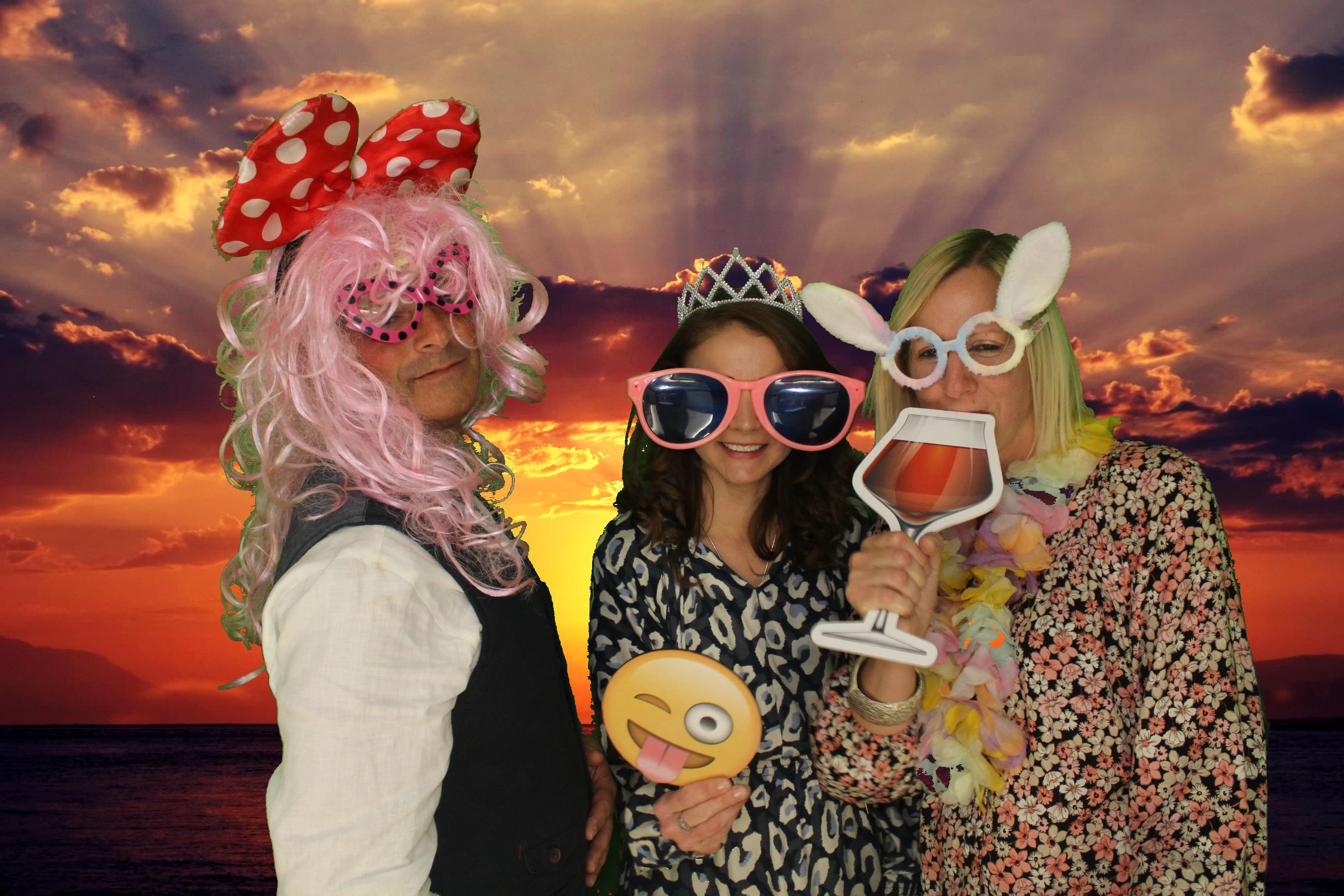 Martin's 70th Birthday | View more photos from the event at gallery.omegaphotobooths.co.uk/u/Omega-Photobooths/Martins-70th-Birthday