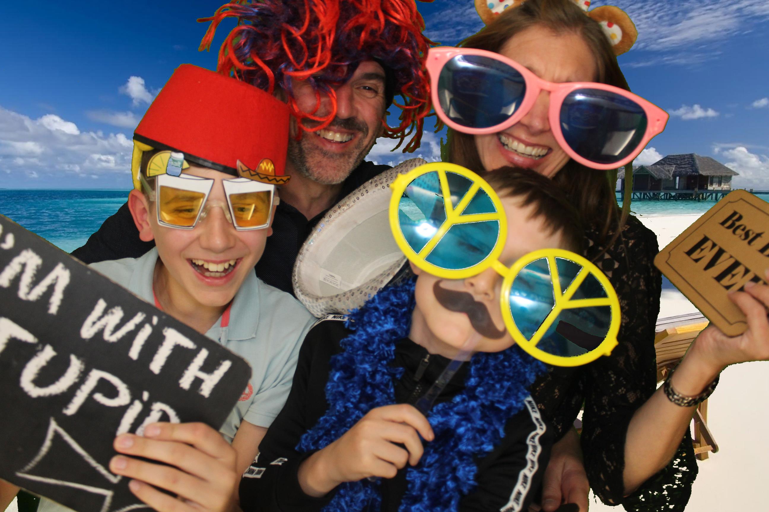 Martin's 70th Birthday | View more photos from the event at gallery.omegaphotobooths.co.uk/u/Omega-Photobooths/Martins-70th-Birthday