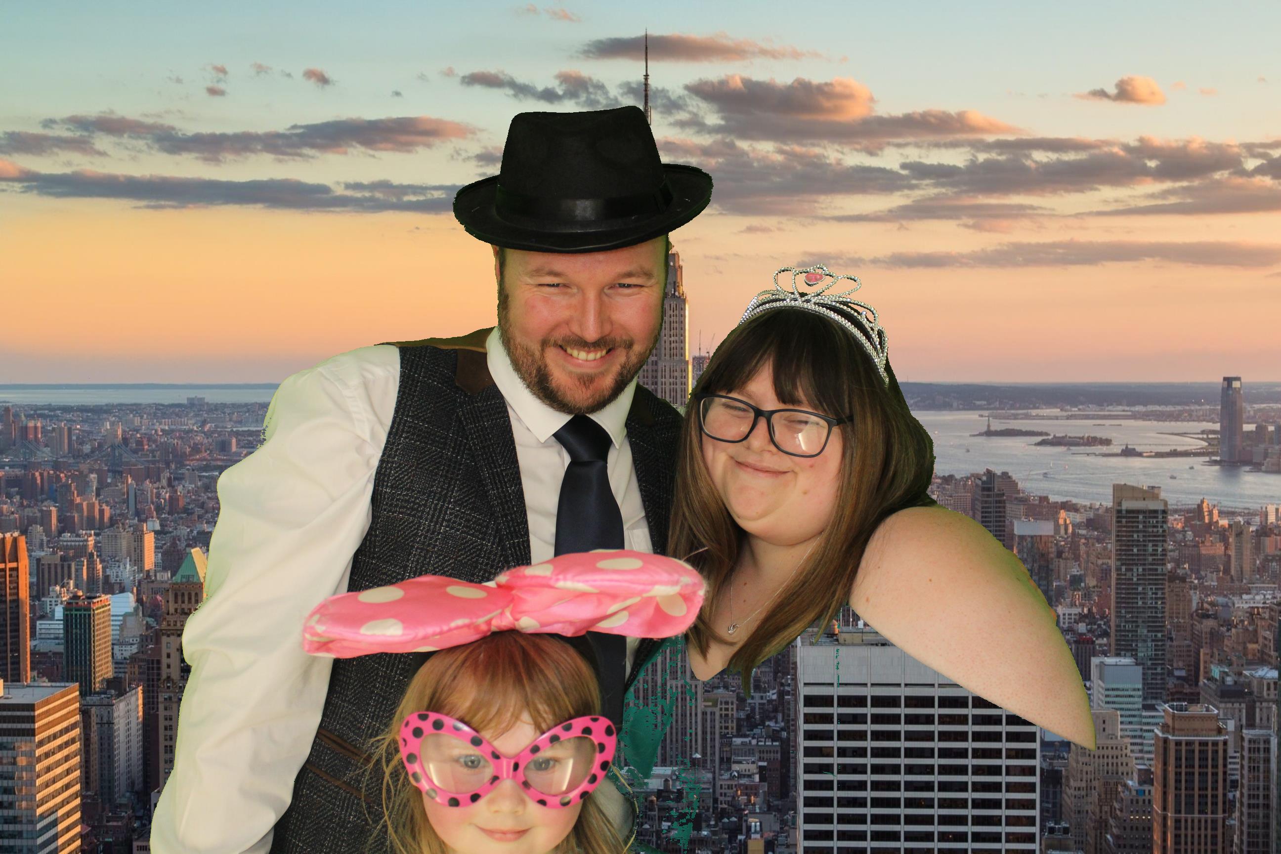Ellie & James | View more photos from the event at gallery.omegaphotobooths.co.uk/u/Omega-Photobooths/Ellie-James