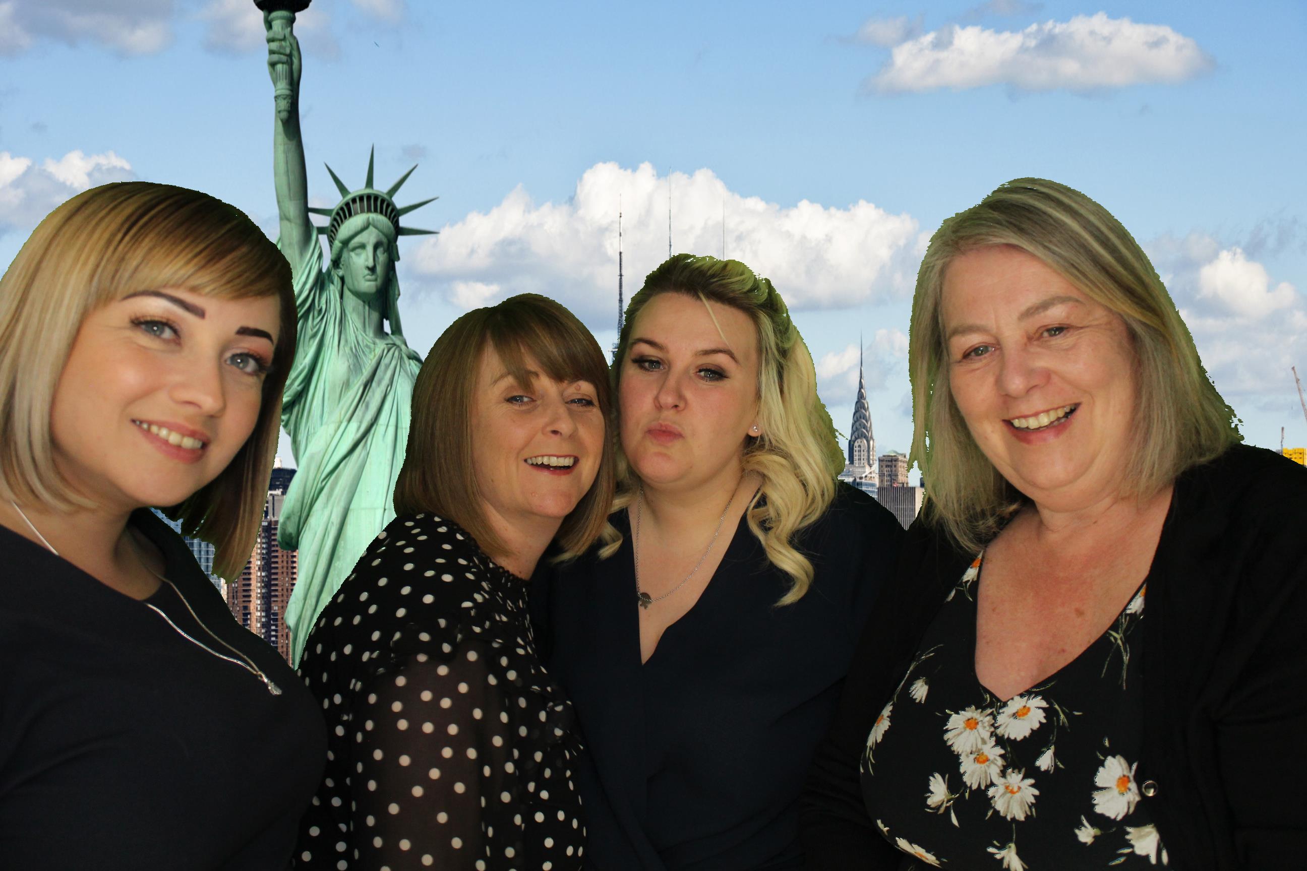 Ellie & James | View more photos from the event at gallery.omegaphotobooths.co.uk/u/Omega-Photobooths/Ellie-James
