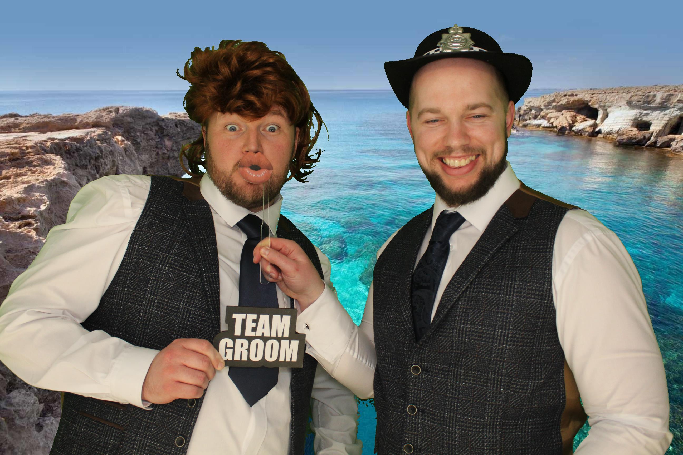 Ellie & James | View more photos from the event at gallery.omegaphotobooths.co.uk/u/Omega-Photobooths/Ellie-James