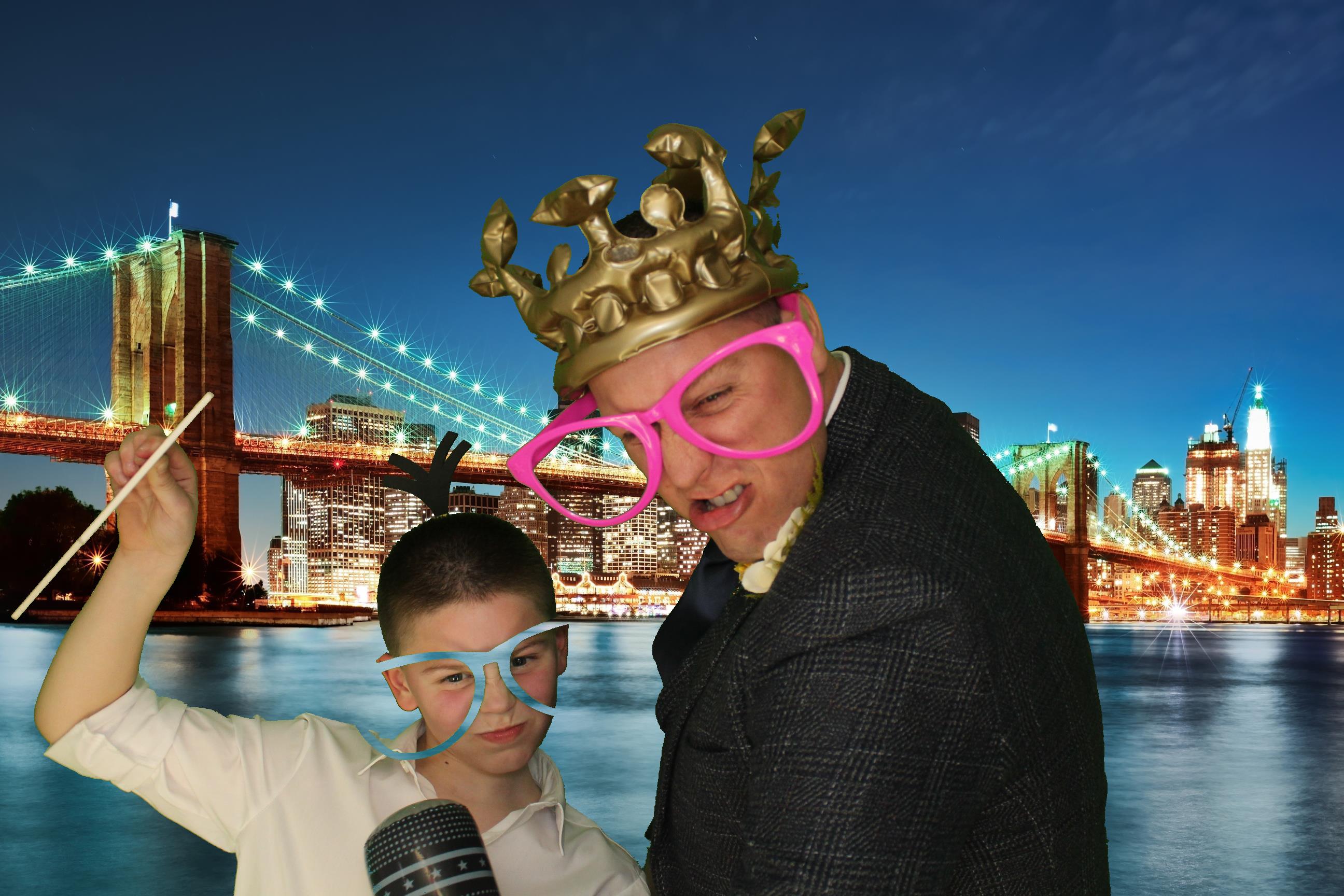 Ellie & James | View more photos from the event at gallery.omegaphotobooths.co.uk/u/Omega-Photobooths/Ellie-James