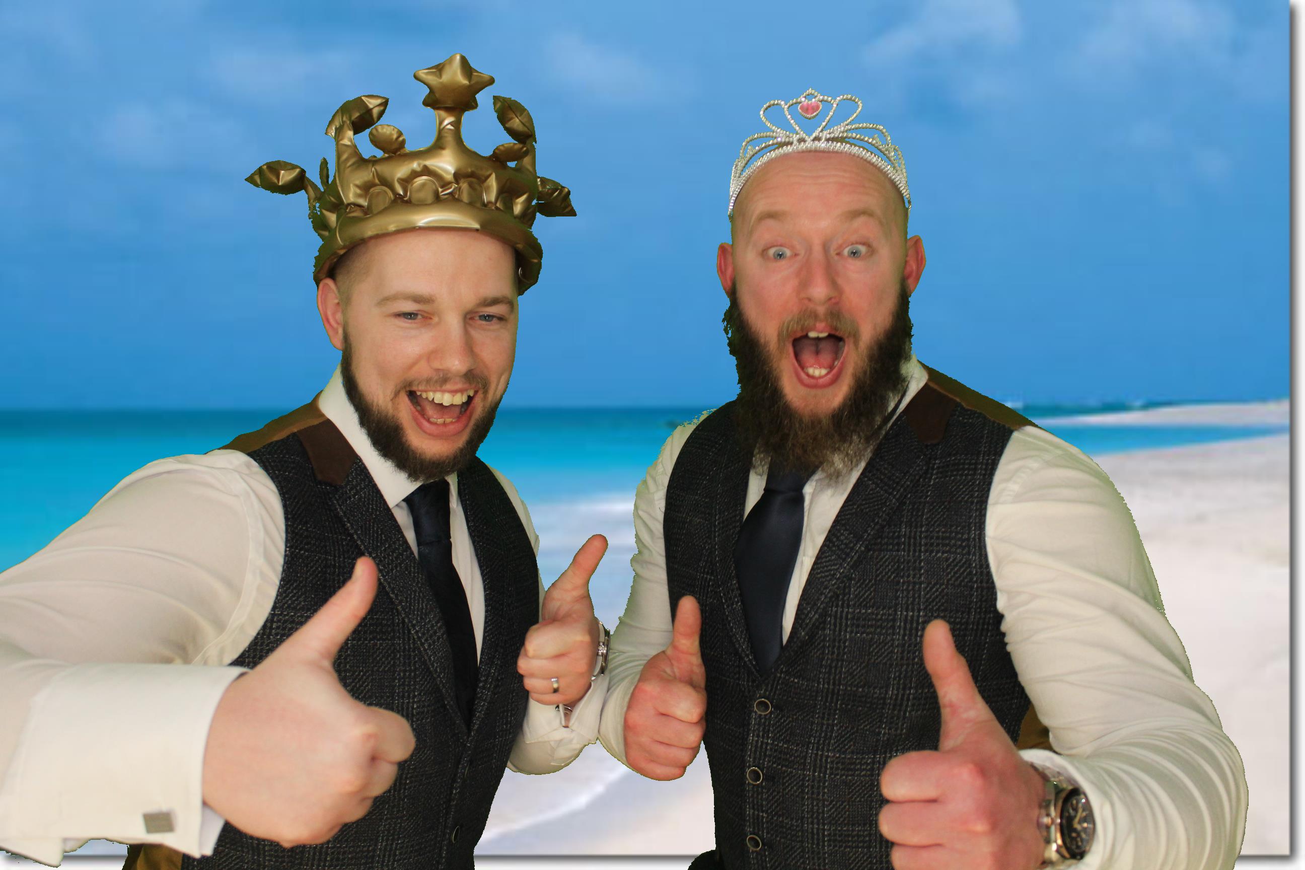 Ellie & James | View more photos from the event at gallery.omegaphotobooths.co.uk/u/Omega-Photobooths/Ellie-James