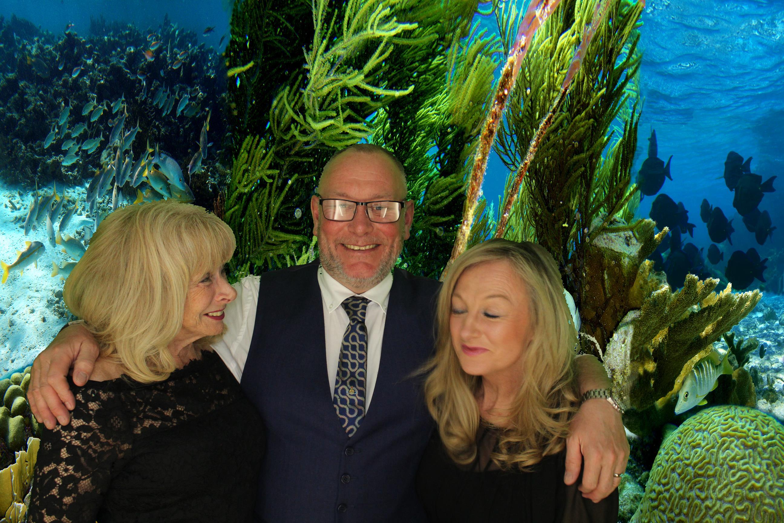 Ellie & James | View more photos from the event at gallery.omegaphotobooths.co.uk/u/Omega-Photobooths/Ellie-James