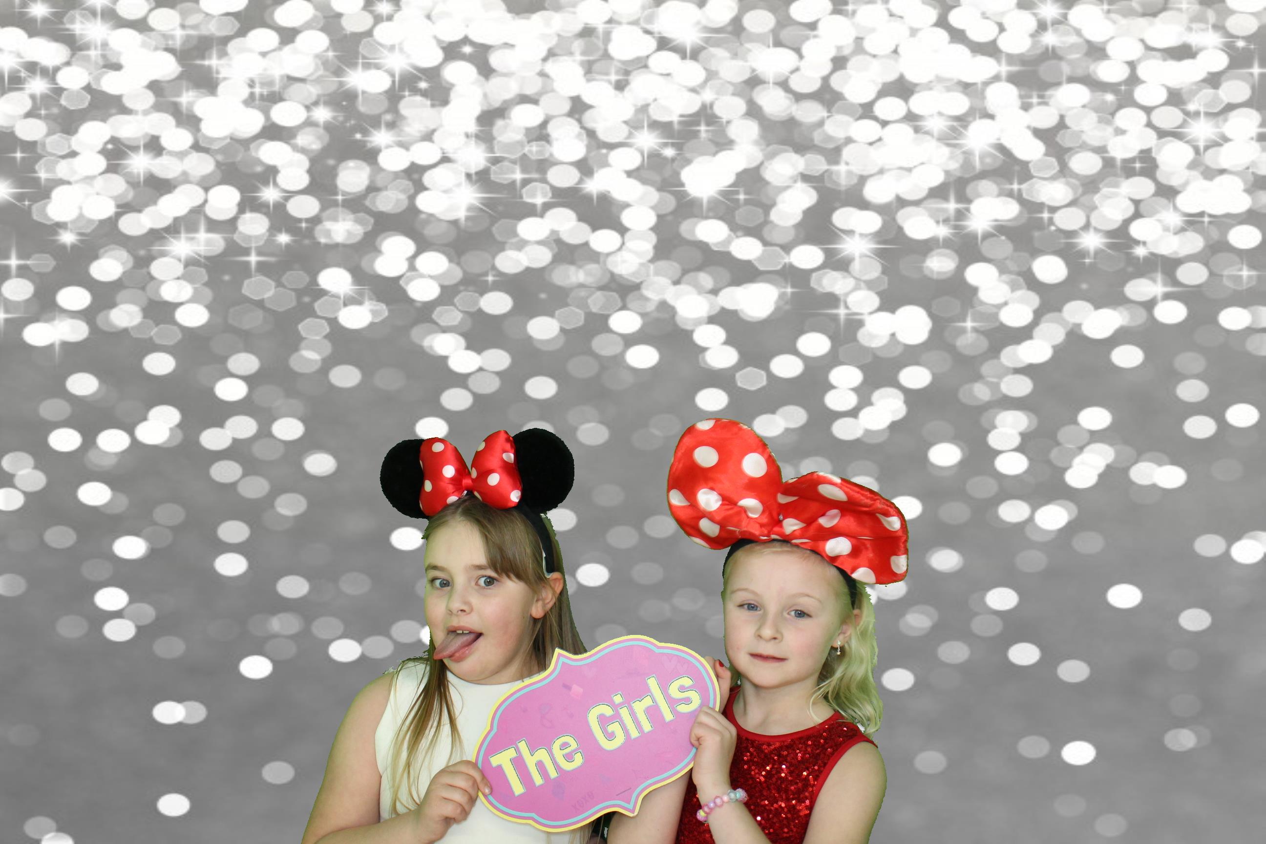 Michelle's 60th Birthday | View more photos from the event at gallery.omegaphotobooths.co.uk/u/Omega-Photobooths/Michelles-60th-Birthday