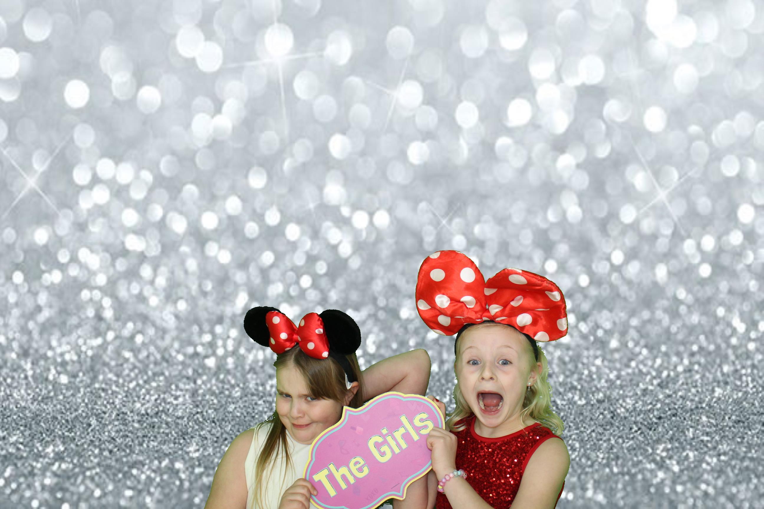 Michelle's 60th Birthday | View more photos from the event at gallery.omegaphotobooths.co.uk/u/Omega-Photobooths/Michelles-60th-Birthday