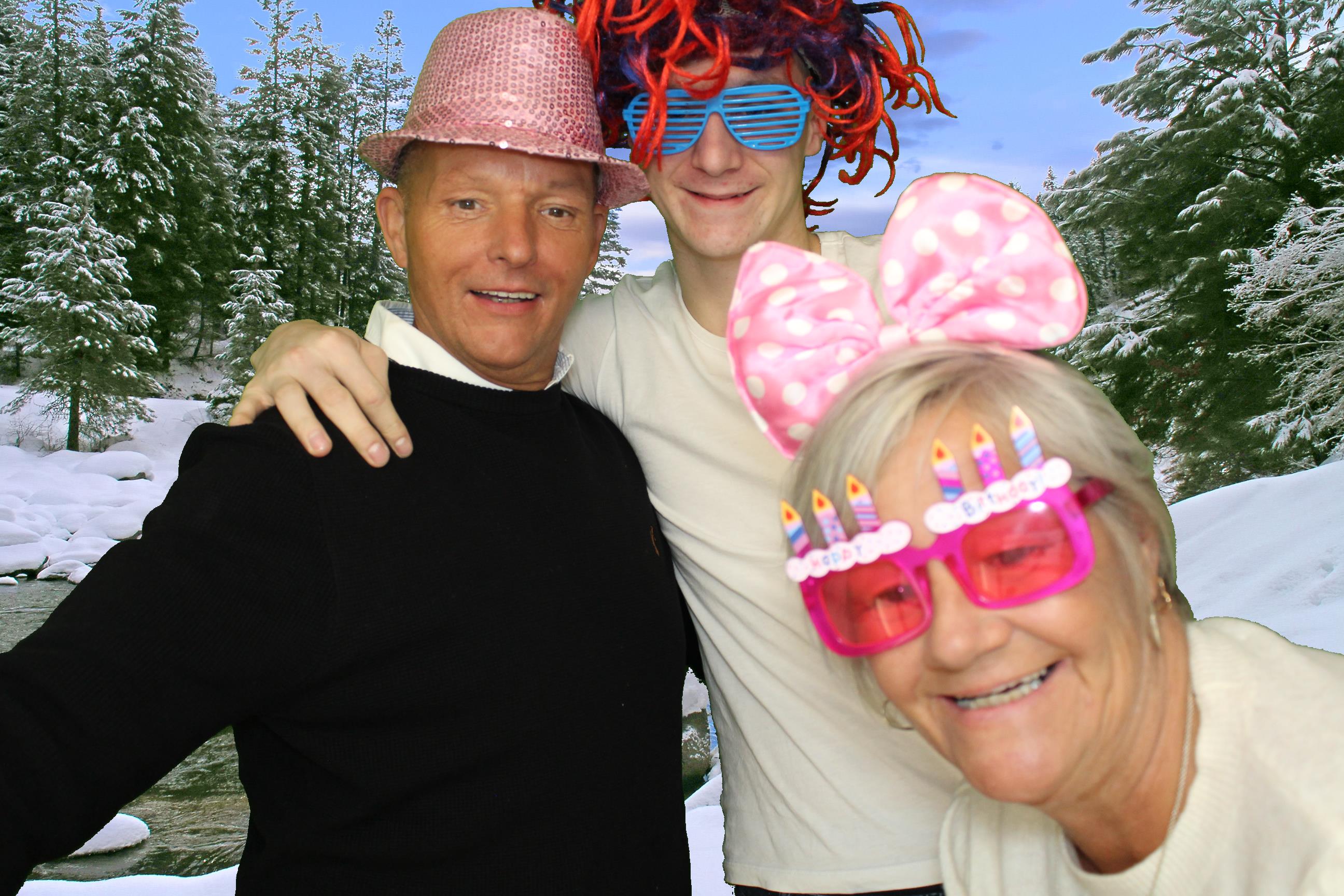Michelle's 60th Birthday | View more photos from the event at gallery.omegaphotobooths.co.uk/u/Omega-Photobooths/Michelles-60th-Birthday