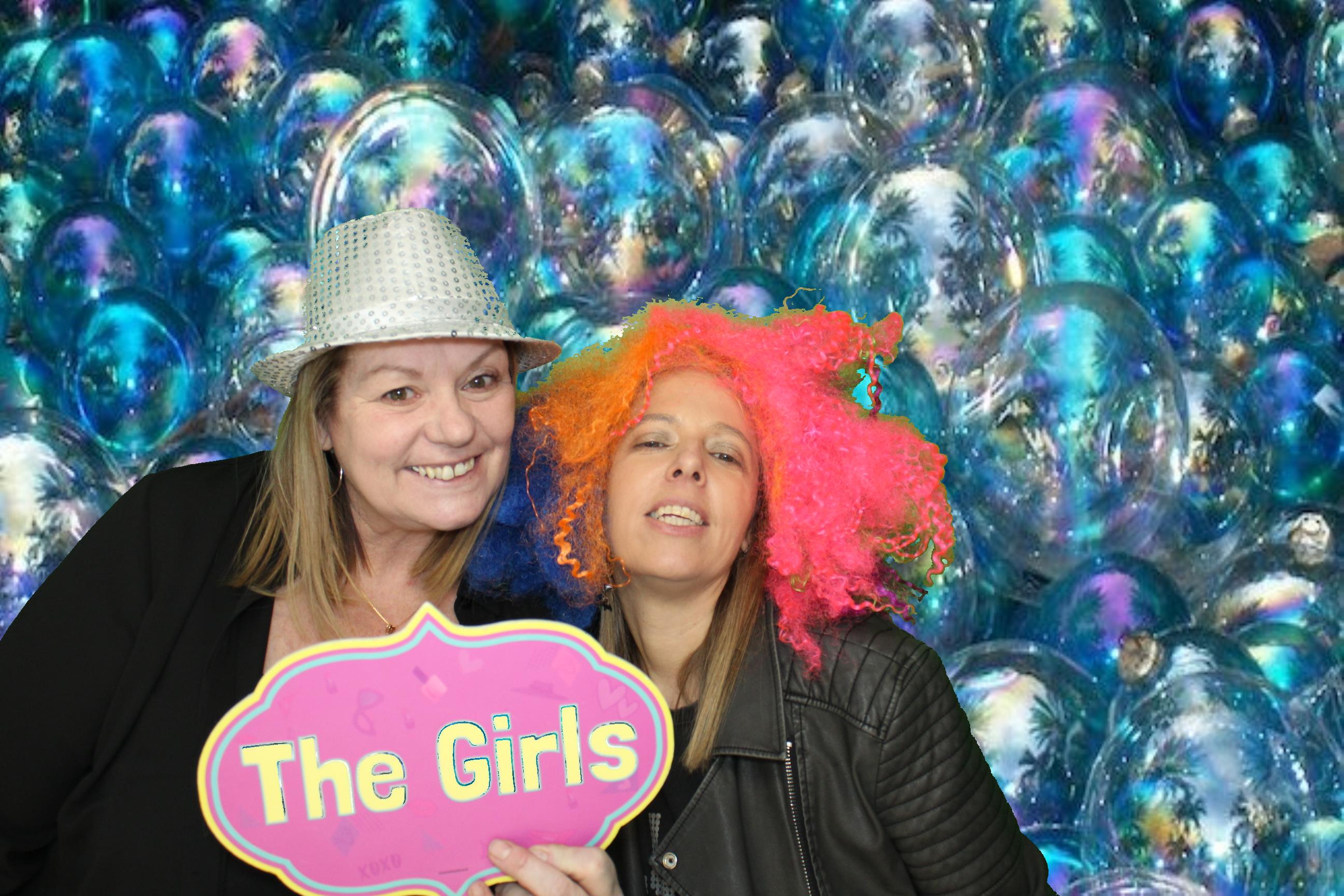 Michelle's 60th Birthday | View more photos from the event at gallery.omegaphotobooths.co.uk/u/Omega-Photobooths/Michelles-60th-Birthday