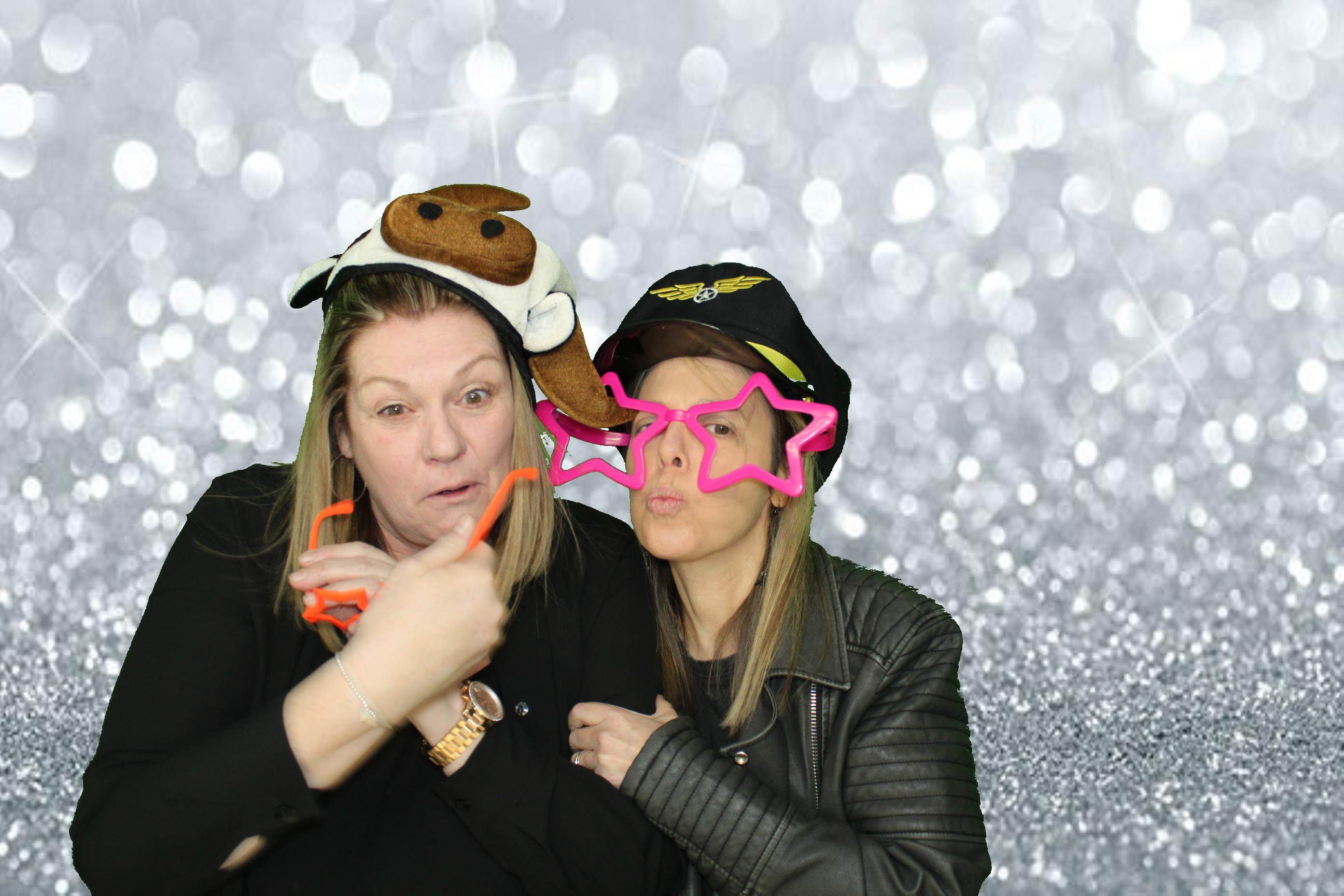 Michelle's 60th Birthday | View more photos from the event at gallery.omegaphotobooths.co.uk/u/Omega-Photobooths/Michelles-60th-Birthday