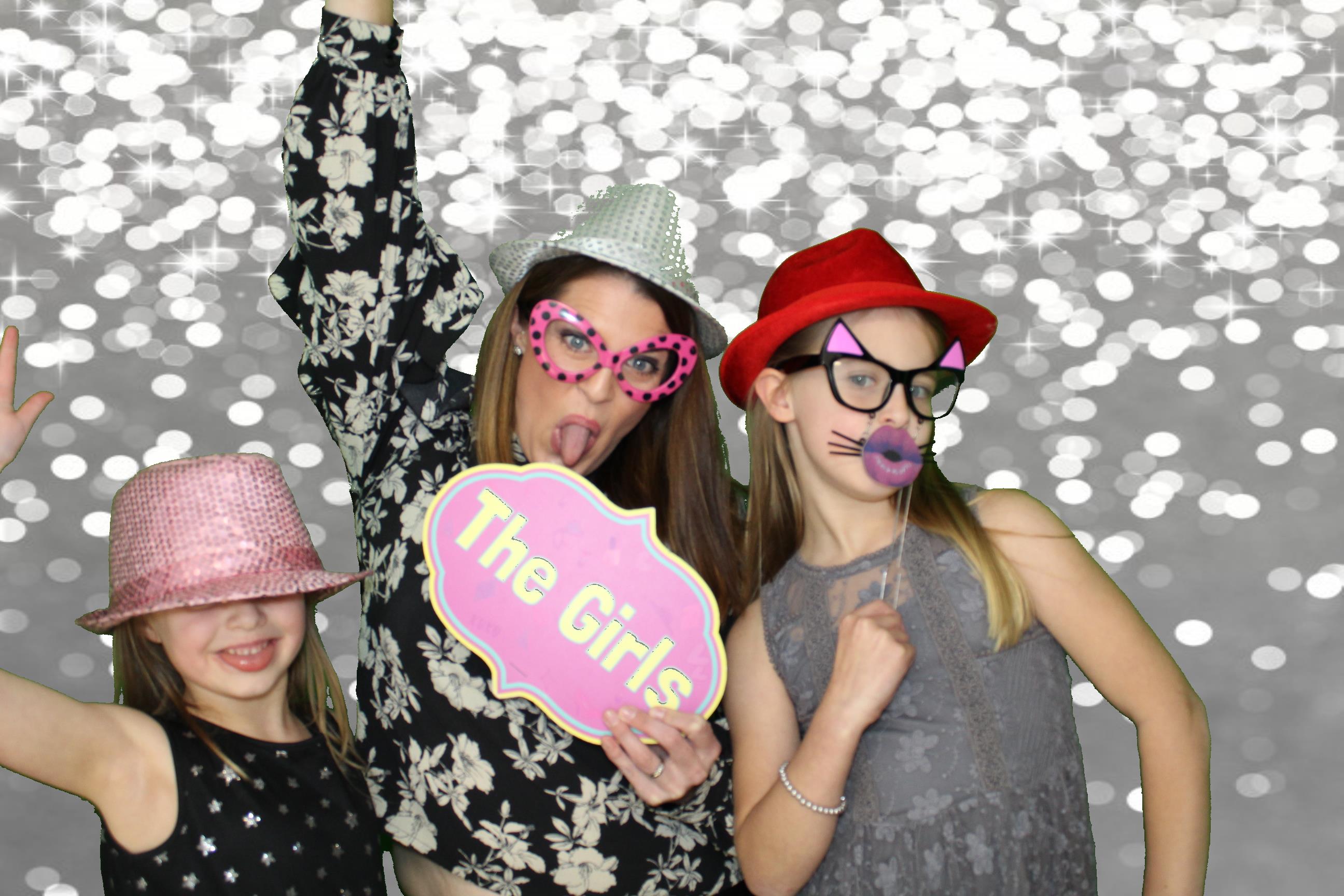 Zach & Steph's Engagement Party | View more photos from the event at gallery.omegaphotobooths.co.uk/u/Omega-Photobooths/Zach-Stephs-Engagement-Party