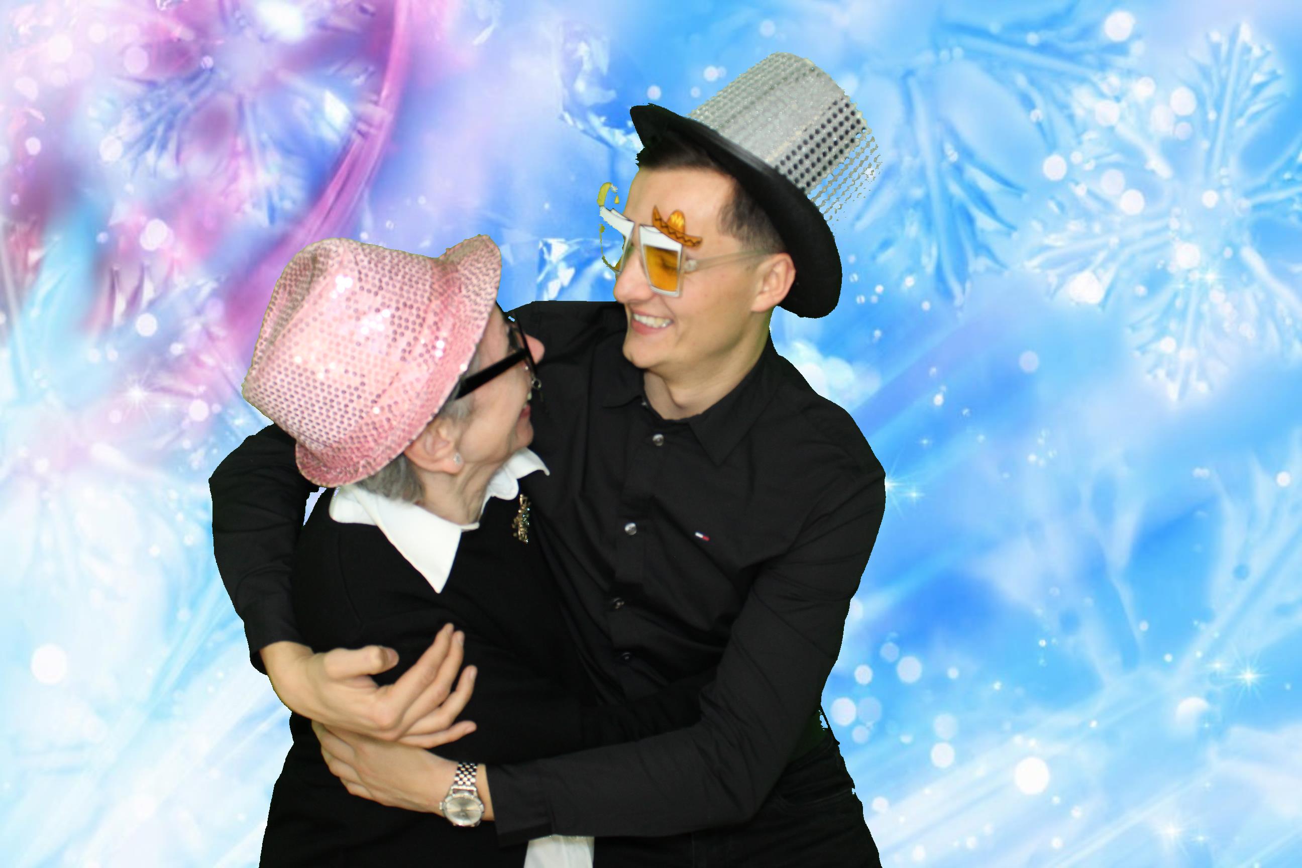 Zach & Steph's Engagement Party | View more photos from the event at gallery.omegaphotobooths.co.uk/u/Omega-Photobooths/Zach-Stephs-Engagement-Party