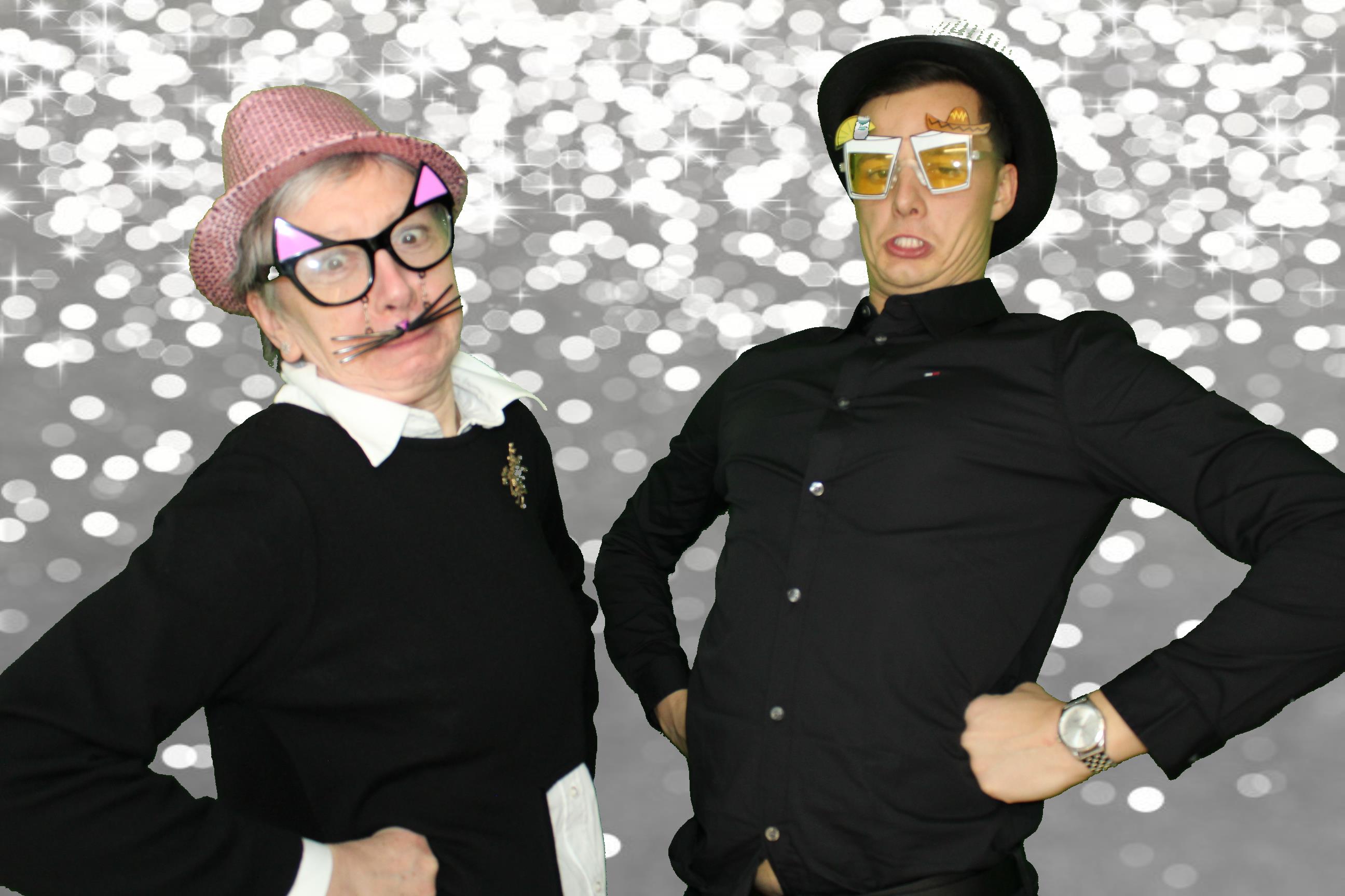 Zach & Steph's Engagement Party | View more photos from the event at gallery.omegaphotobooths.co.uk/u/Omega-Photobooths/Zach-Stephs-Engagement-Party